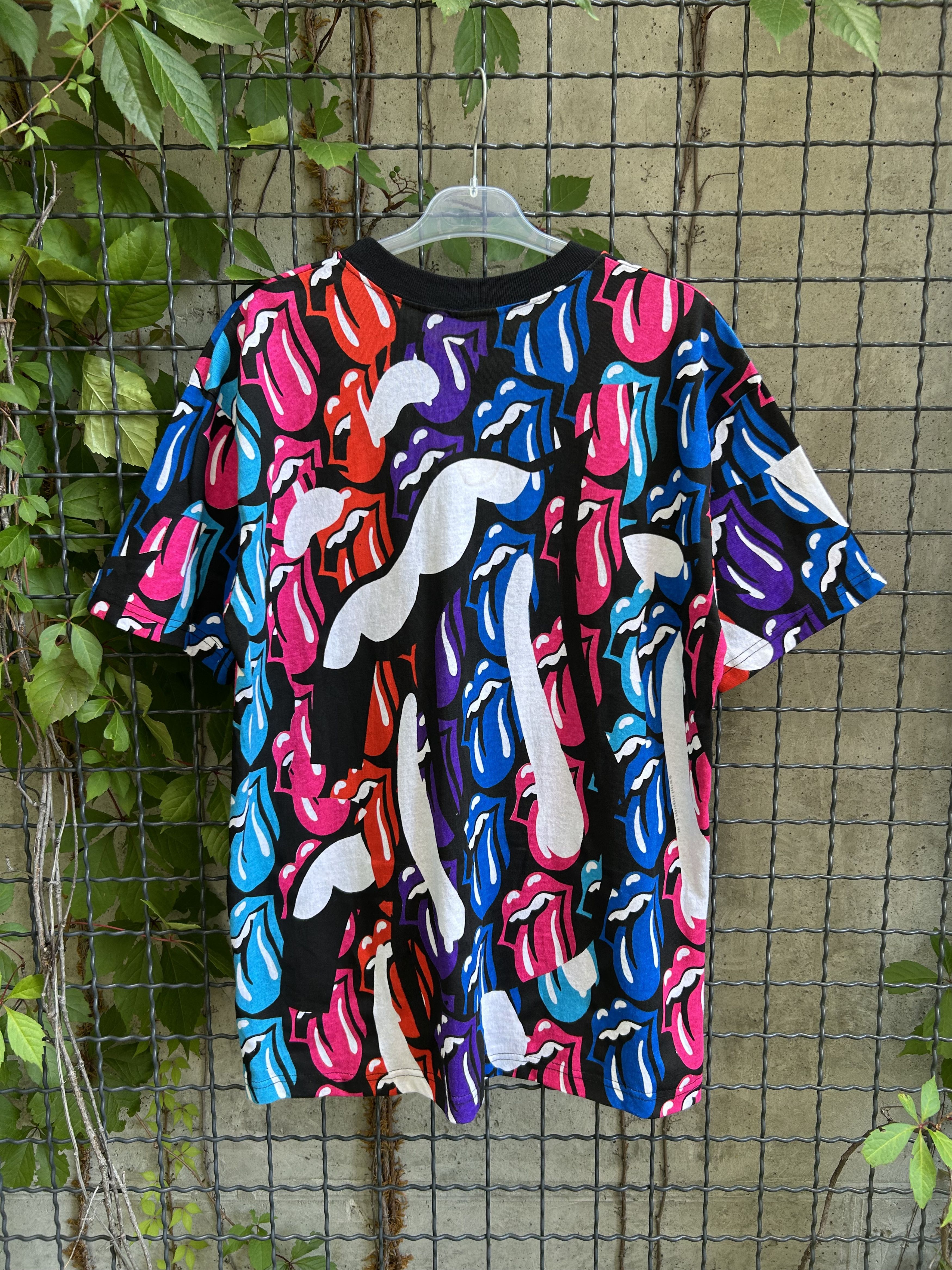Band Tees Vintage 1989 The Rolling Stones Rock Band AOP T-shirt Size US L / EU 52-54 / 3 - 2 Thumbnail