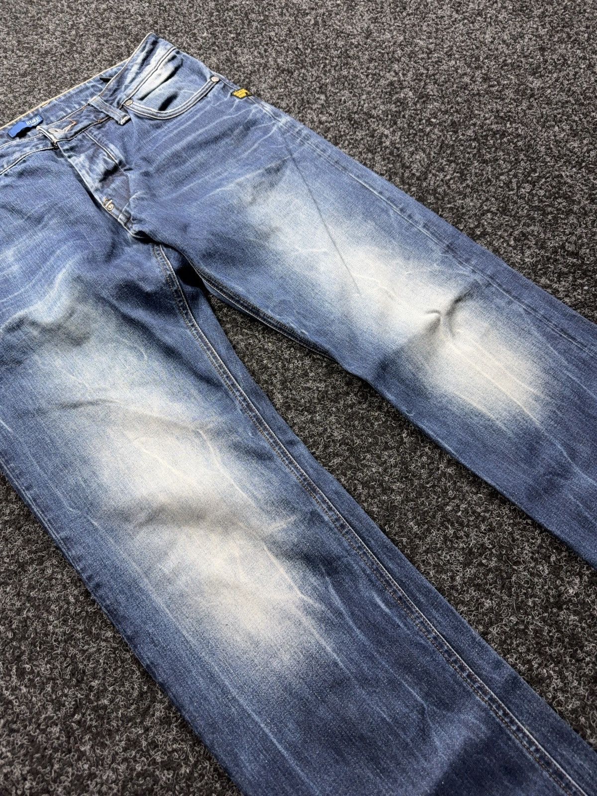 G-Star Vntg 00s G-Star RAW Y2K Faded Zip Pocket Rock Denim Jeans Size US 32 / EU 48 - 6 Thumbnail