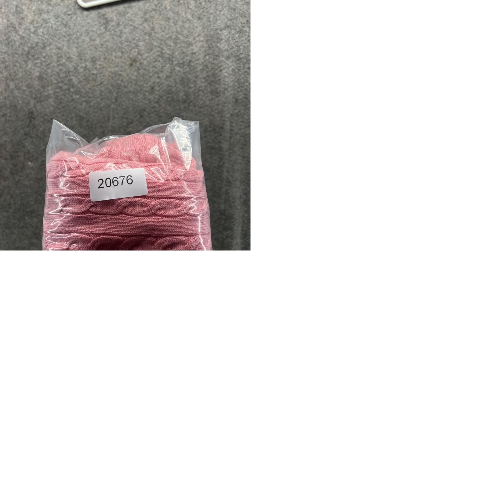Pinko VINTAGE Fairway & Greene Sweater Women Small Pullover V-Neck Pink Cable Knit Long Sleeve Size S / US 4 / IT 40 - 9 Thumbnail
