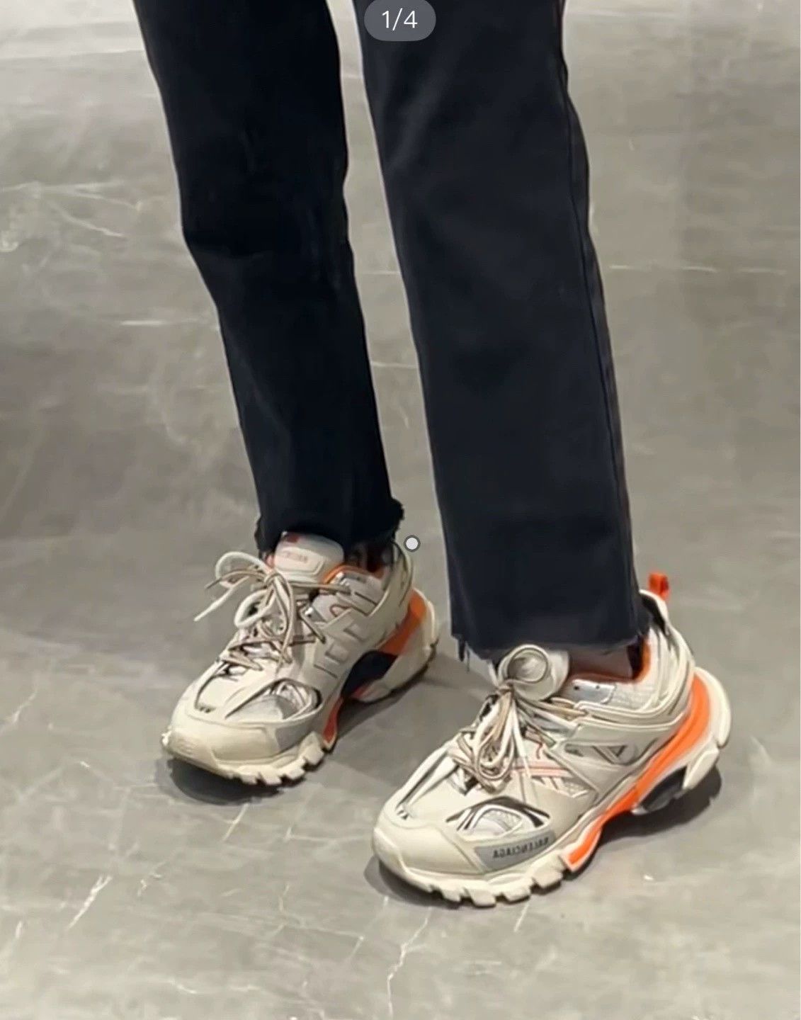 Balenciaga Balenciaga Track sneakers in white and orange, Size US 8 / IT 38 - 8 Thumbnail