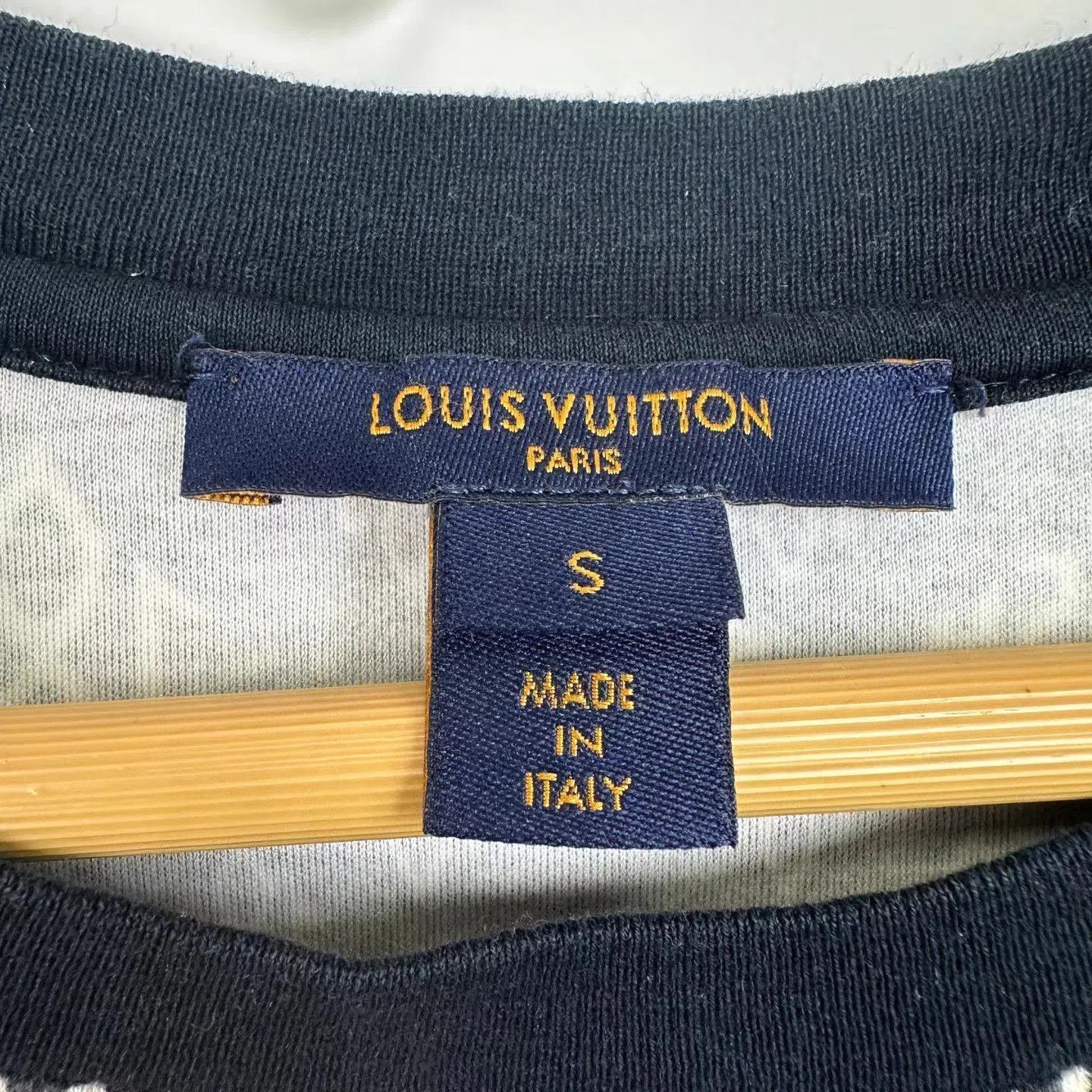 Louis Vuitton Blue Patterned Short-Sleeve Shirt. Size US S / EU 44-46 / 1 - 5 Thumbnail