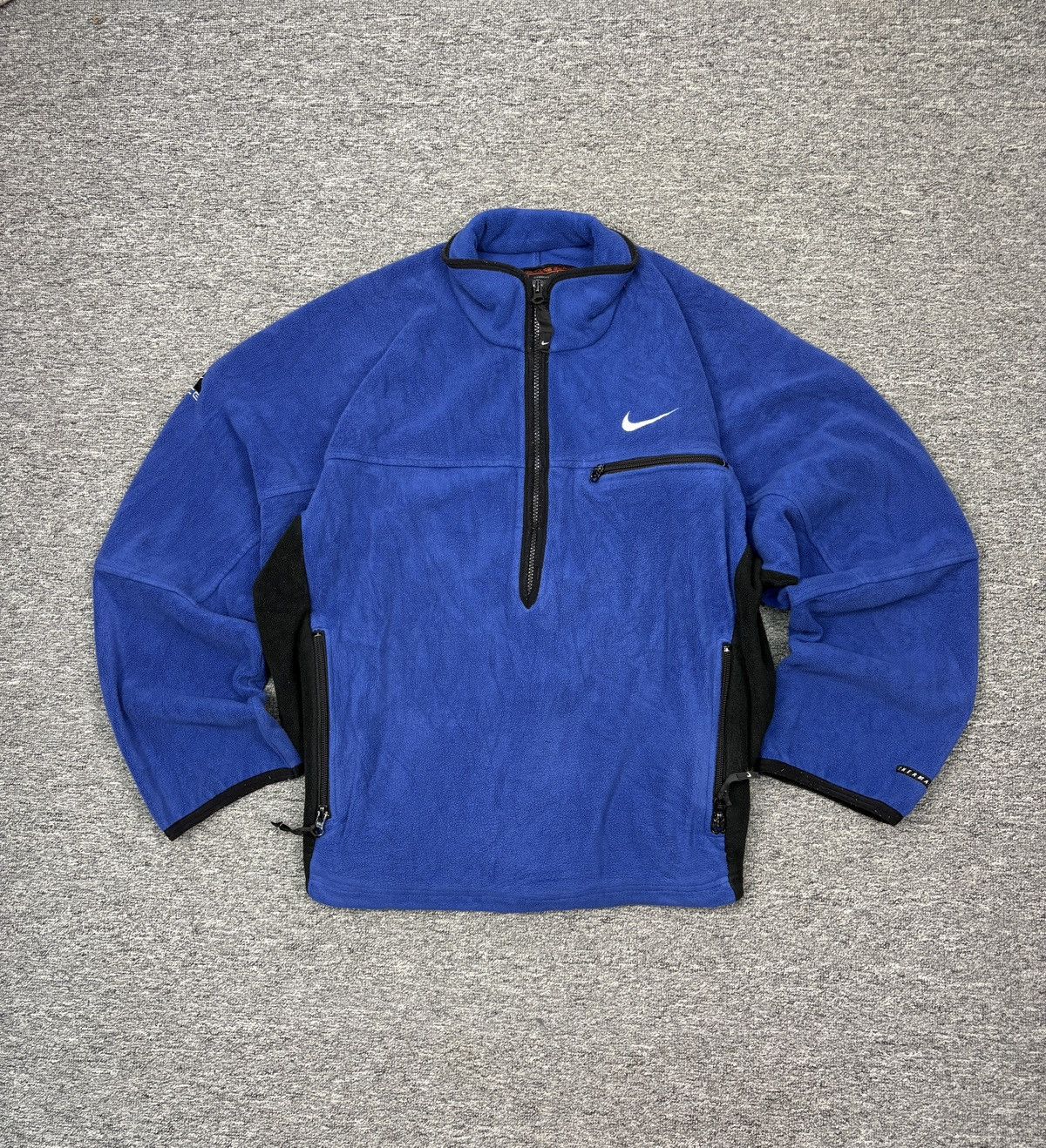 Nike ACG Nike ACG Vintage Y2K Half Zipper Fleece Sweatshirt Therma Size US L / EU 52-54 / 3 - 1 Thumbnail