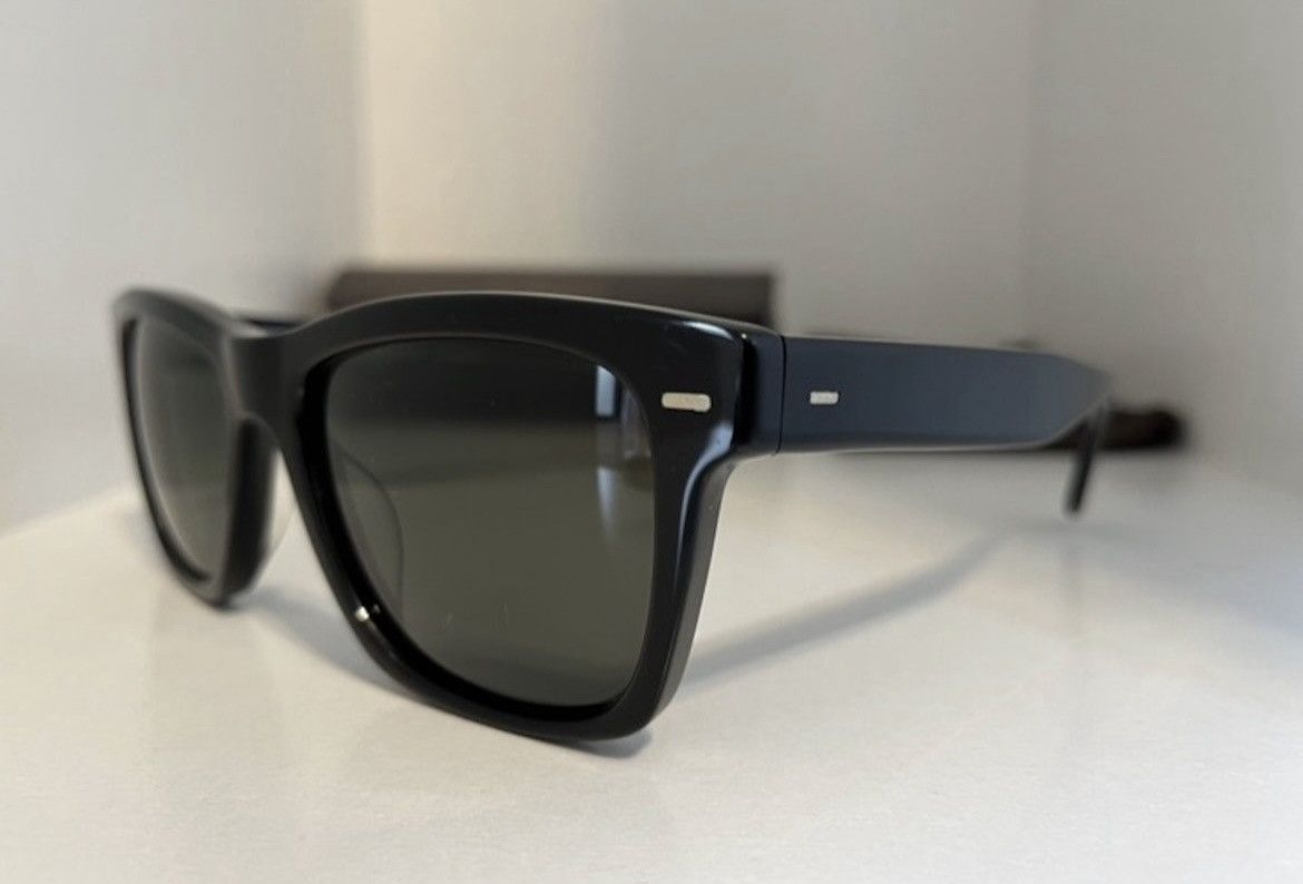 Sun 54mm Black Polarized Glass lens Worn by many celebrities