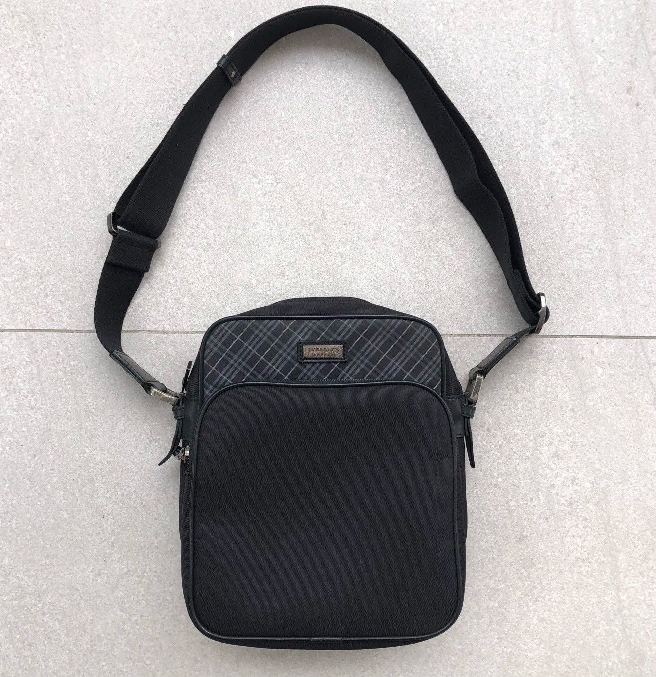 Burberry Burberry Black Label Nova Check Shoulder / Slim Bag Size ONE SIZE - 1 Thumbnail