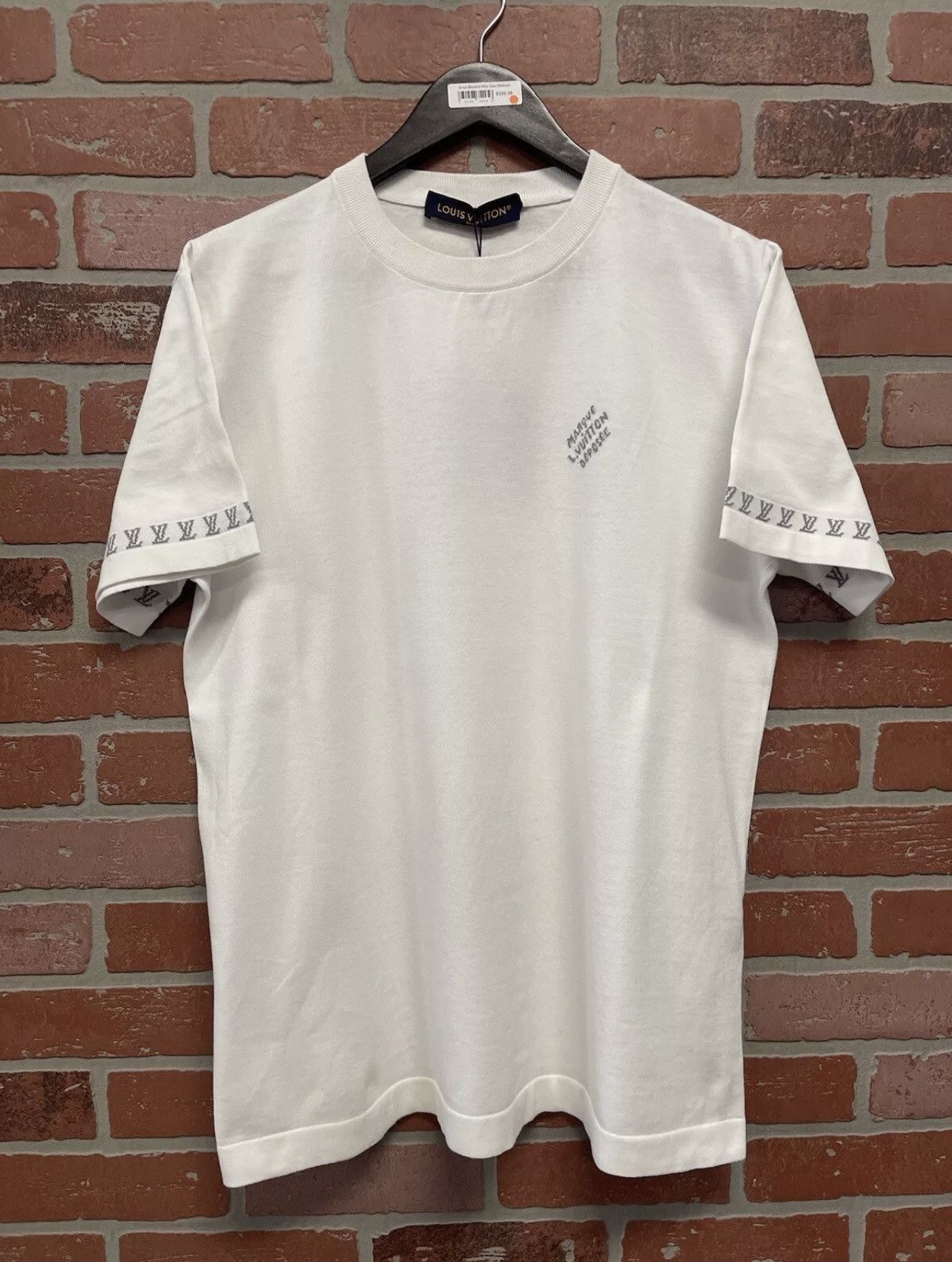 Louis Vuitton Size M - Louis Vuitton Marque Déposée Short-Sleeve $965 🔥 Size US M / EU 48-50 / 2 - 1 Thumbnail