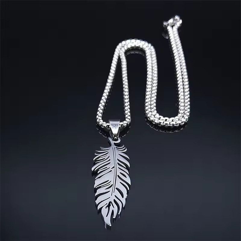 Jewelry Boho Feather Pendant Necklace Size ONE SIZE - 2 Thumbnail