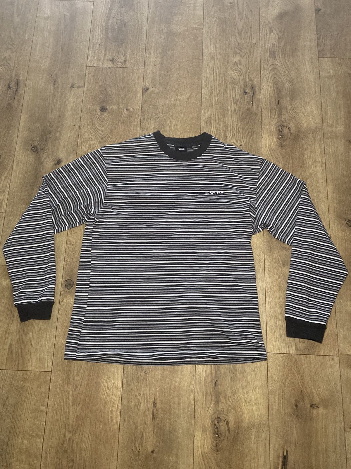 Vans Vans long sleeve black and white skateboard shirt Size US M / EU 48-50 / 2 - 1 Thumbnail