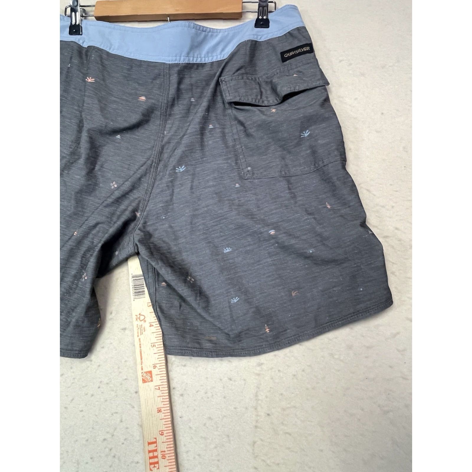 Quiksilver Quicksilver VTG Quicksilver Board Shorts Mens 34 Swim Trunks Surfer Blue Gray Multicolor Geometric Drawstring (Regular) Mens Size US 34 / EU 50 - 5 Thumbnail