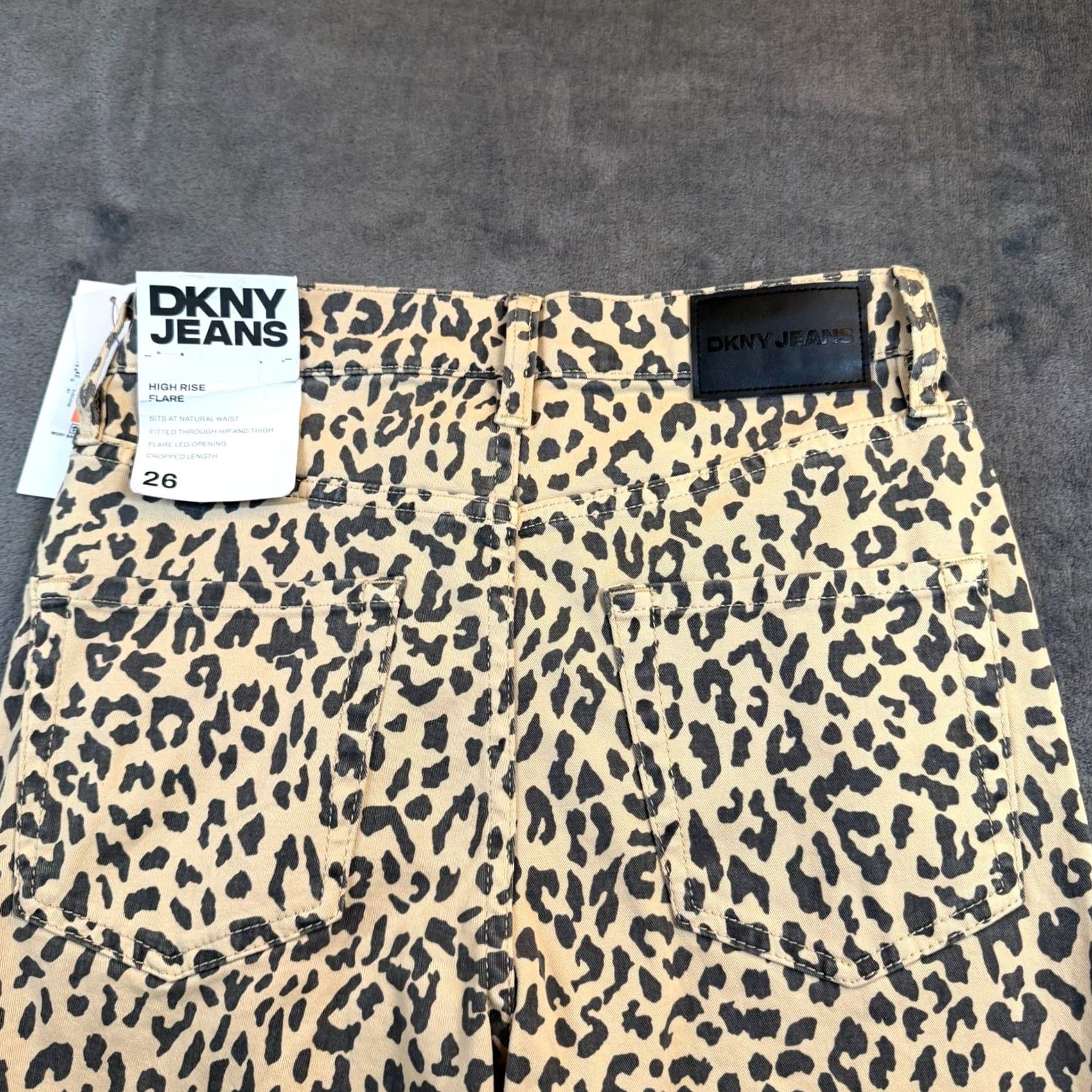 DKNY DKNY Jeans Leopard Print High Rise Flare Pants Tan Black Womens size 26 NWT Size 26" / US 2 / IT 38 - 4 Thumbnail