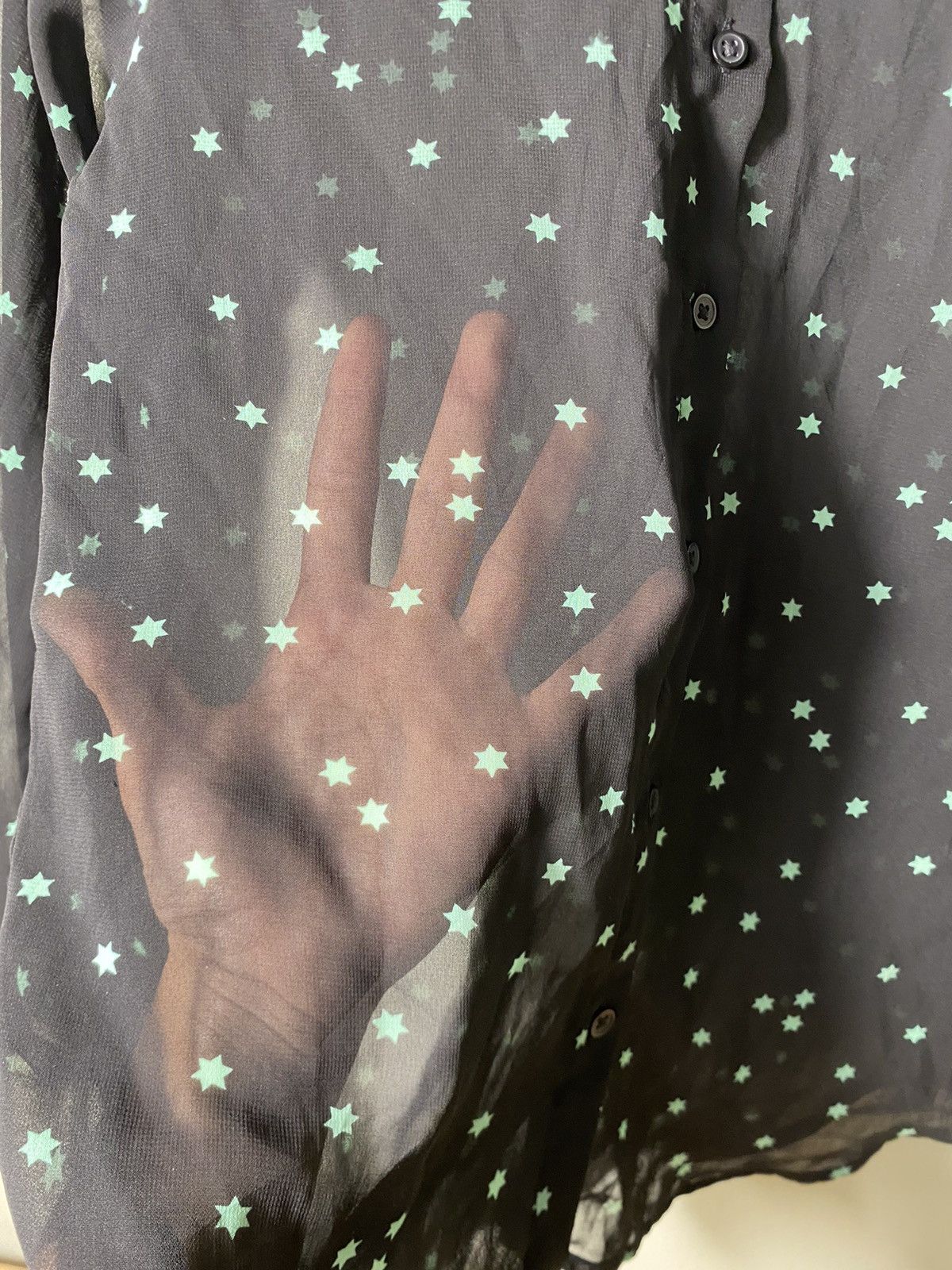 Uniqlo UNIQLO Button Ups A Sky Full Of Stars Size US S / EU 44-46 / 1 - 4 Thumbnail