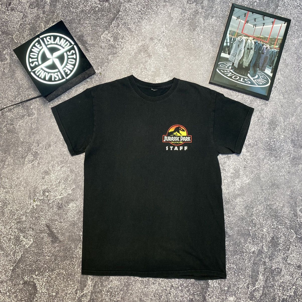 Vintage Vintage Jurassic Park Ranger 00’s Big Graphic logo tee Size US M / EU 48-50 / 2 - 2 Thumbnail