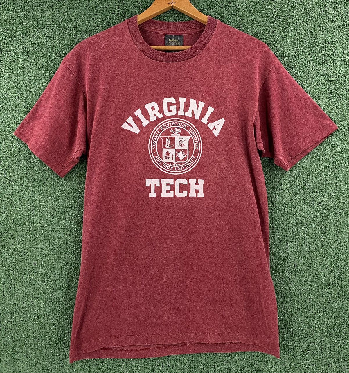 Vintage VTG 80’s Healthknit Gold Label Virginia Tech T-shirt Small Size US S / EU 44-46 / 1 - 1 Thumbnail