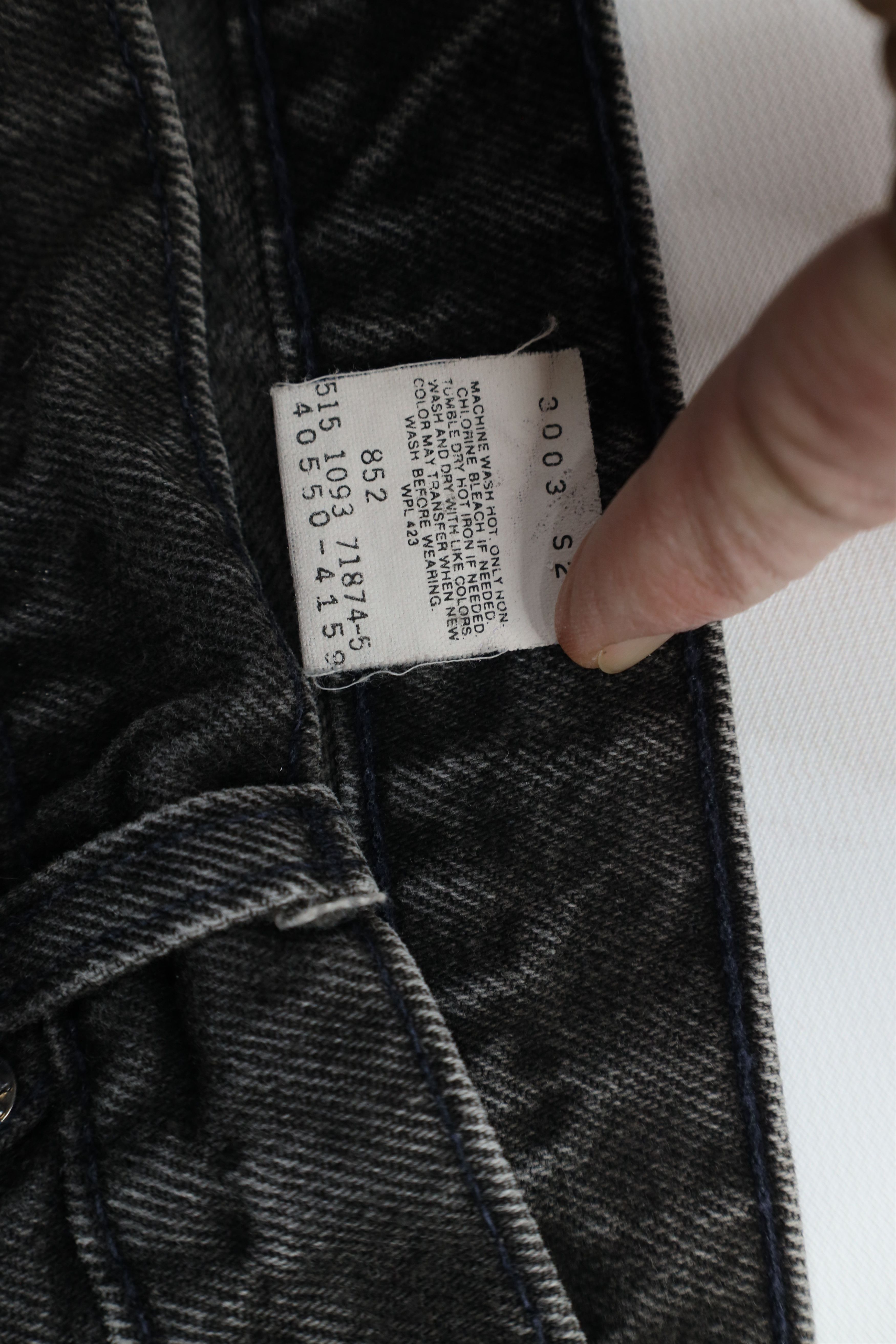 Levi's × Vintage Vintage 90s Levis 550 Orange Tab Leg Jeans Black USA Size US 40 / EU 56 - 9 Thumbnail