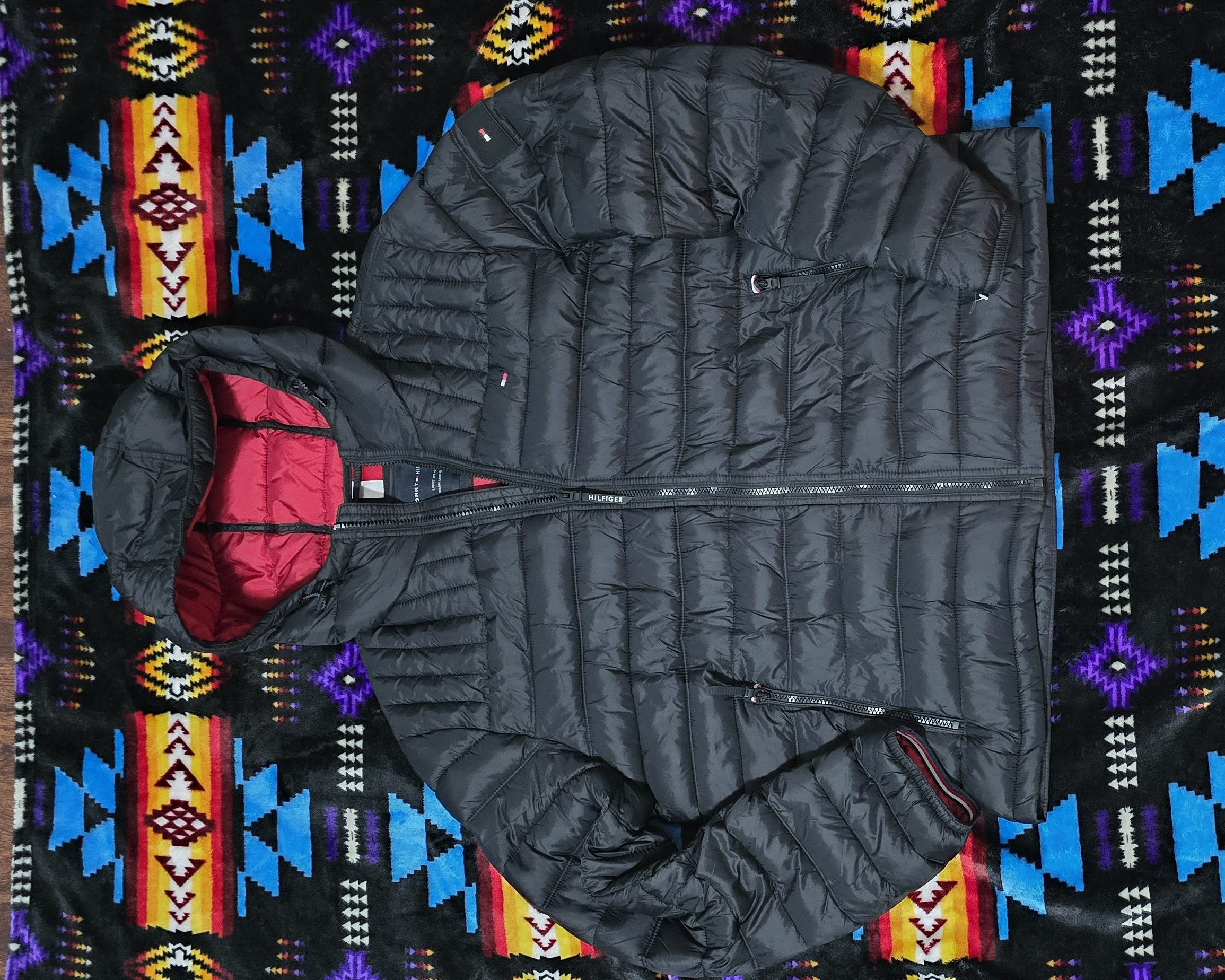 Tommy Hilfiger TH FLEX QUILTED PUFFER HOODED JACKET Size US XL / EU 56 / 4 - 1 Thumbnail