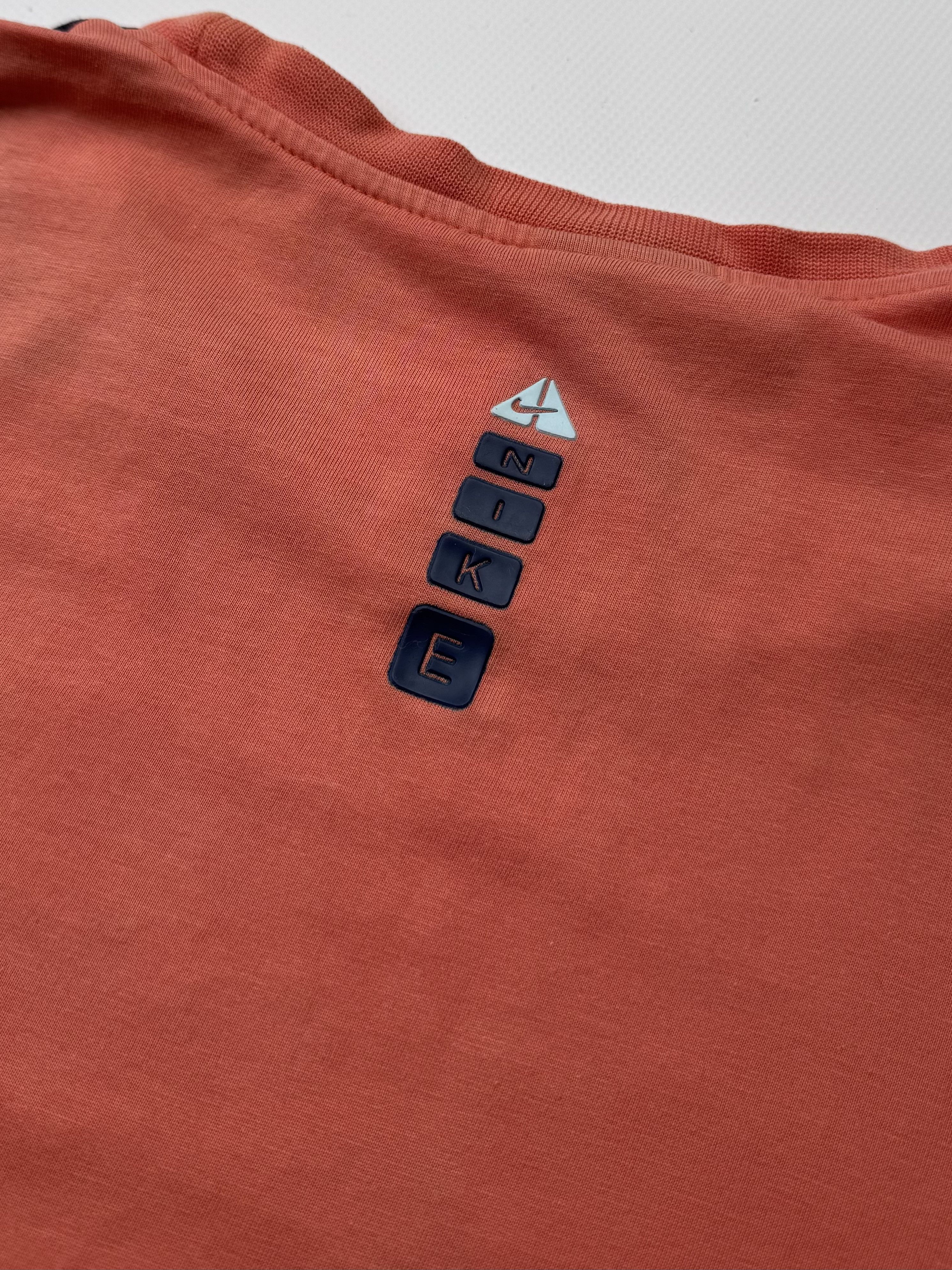 Nike ACG Nike ACG Vintage T-Shirt (145) Size US M / EU 48-50 / 2 - 13 Thumbnail