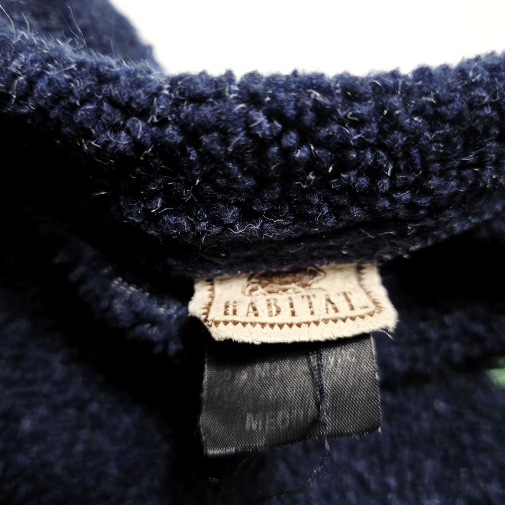 Habitat VINTAGE Habitat Blue Pullover Teddy Fleece Sweater Howling Wolf Medium 90's Men Sweater Pullover Classic Warm Blue Wolf 90s Mens Size US M / EU 48-50 / 2 - 3 Thumbnail