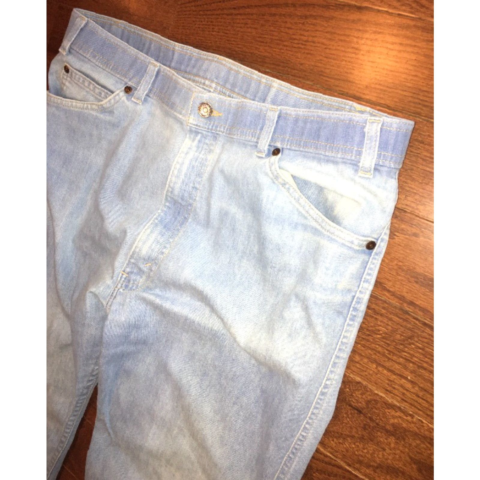 Vintage VINTAGE Levi’s Jeans Action Jeans Mens 37 X 30 Light Wash Blue USA Made Bottoms Mens Jeans 37x30 Size US 37 - 2 Thumbnail