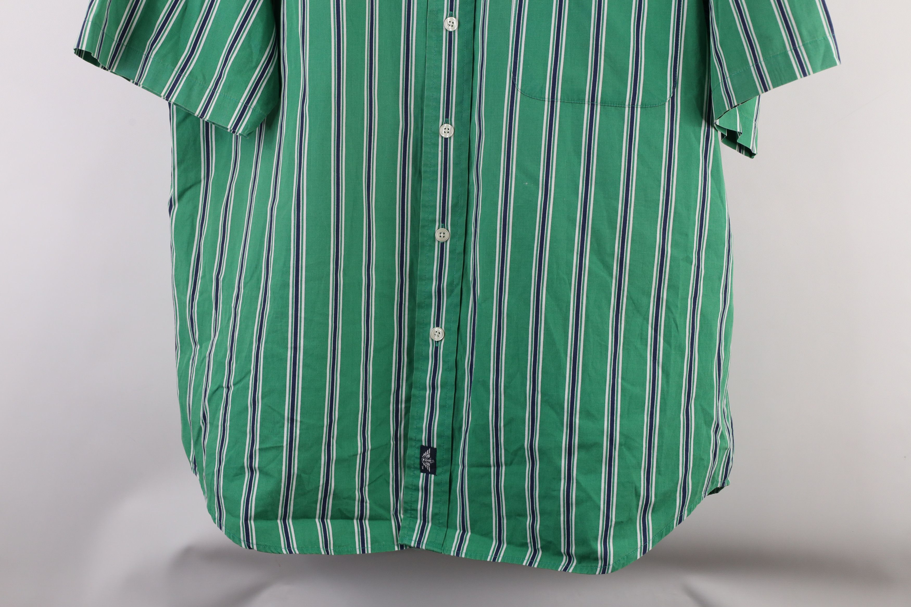 Vintage Vintage 90s Streetwear Fit Striped Short Sleeve Button Shirt Size US M / EU 48-50 / 2 - 3 Thumbnail