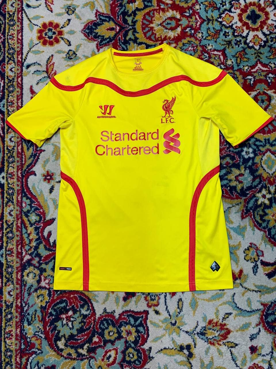 Vintage LIVERPOOL 2014 AWAY FOOTBALL SHIRT JERSEY WARRIOR EMPRE CAN Size US S / EU 44-46 / 1 - 1 Thumbnail