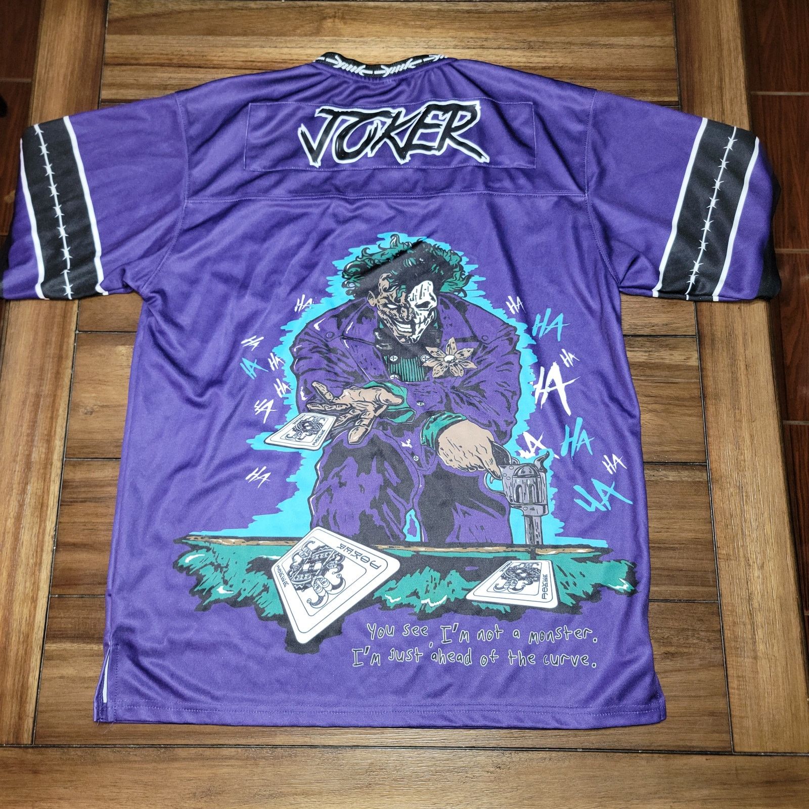 Other Batman Joker V-Neck Jersey "Why So Serious?" - Size Medium Size US M / EU 48-50 / 2 - 5 Thumbnail