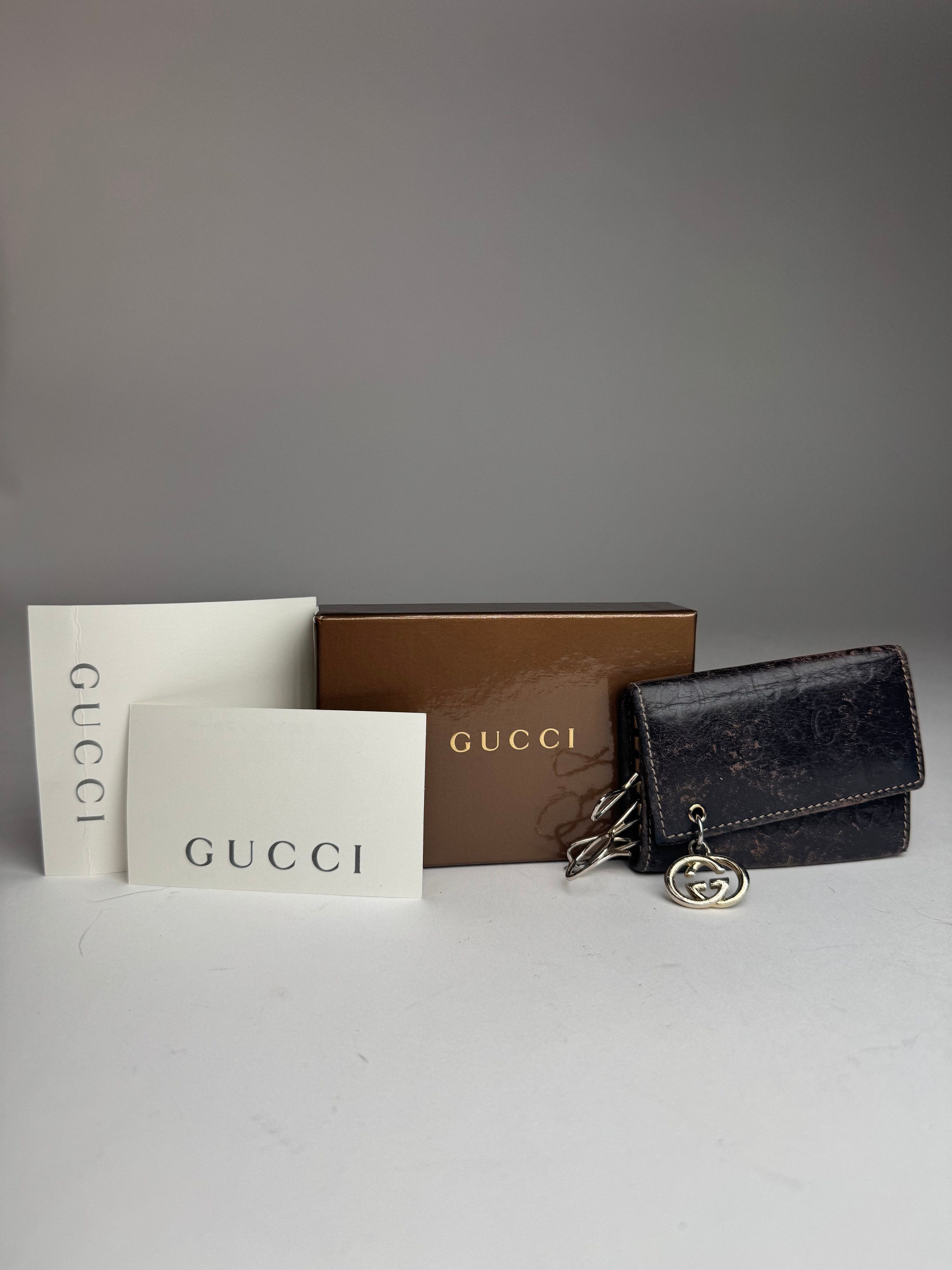Gucci Vintage Leather Monogram Key Holder Brown Size ONE SIZE - 1 Thumbnail