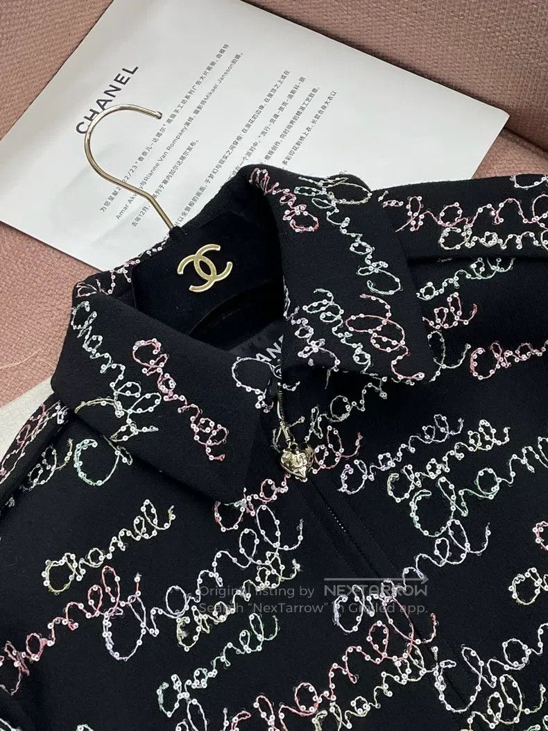 Chanel Chanel 25B popular black sequin signature jacket Size XS / US 0-2 / IT 36-38 - 2 Thumbnail
