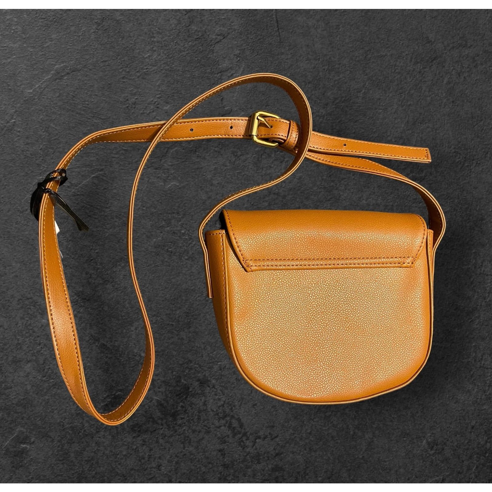 Unknown London JJ Winters Ivy Versatile Crossbody Leather Tan Handbag Purse Size ONE SIZE - 4 Thumbnail