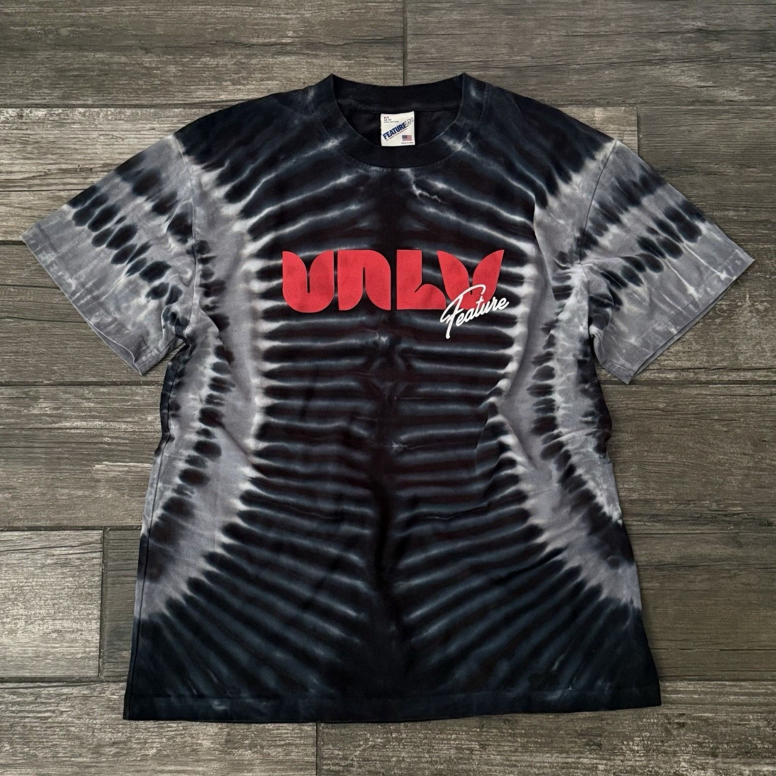 Feature FEATURE UNLV RUNNIN' REBELS PSA TEE BLACK GREY TIE-DYE SHORT Size US M / EU 48-50 / 2 - 1 Thumbnail