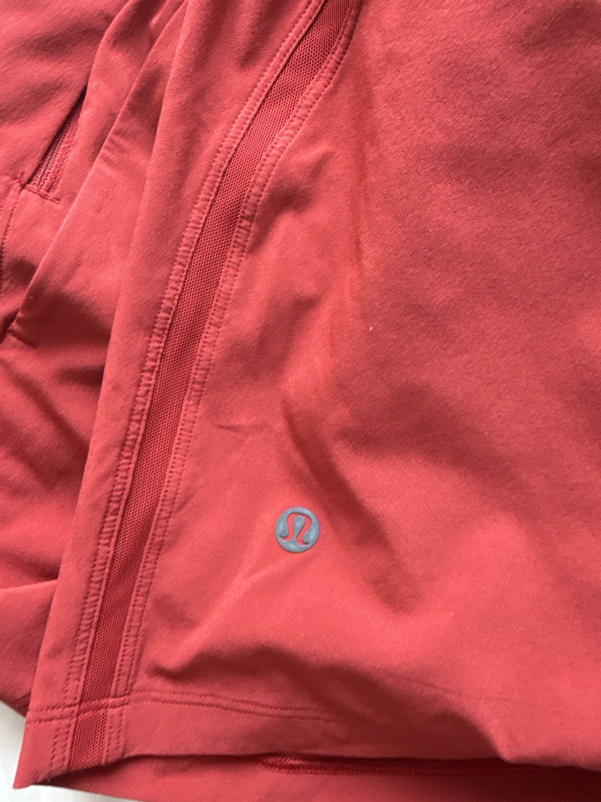 Lululemon Lululemon PaceBreaker Shorts Size US 35 - 4 Thumbnail