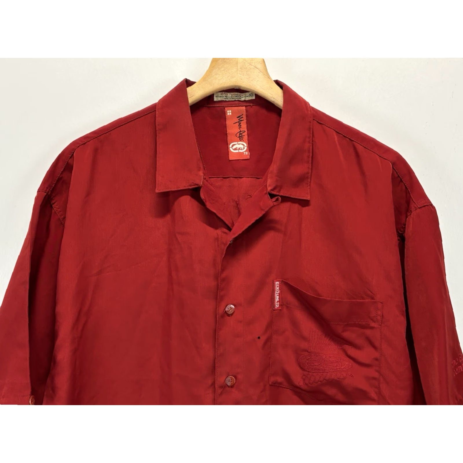 Ecko Unltd. VINTAGE Ecko Unltd Button-Up Shirt XL Mens Red Graphic Print Collar Short Sleeve Rhino Y2K Read Size US XL / EU 56 / 4 - 3 Thumbnail