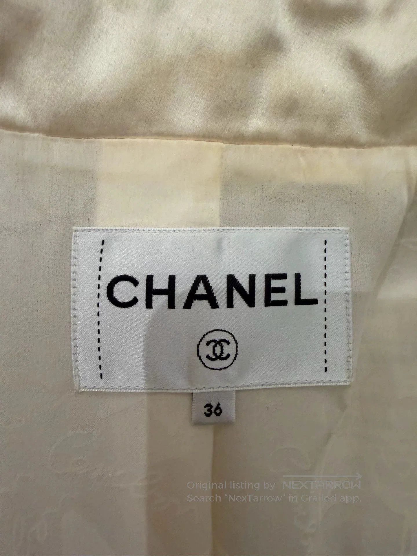 Chanel Chanel White Tweed Wool Jacket. Size US XS / EU 42 / 0 - 3 Thumbnail