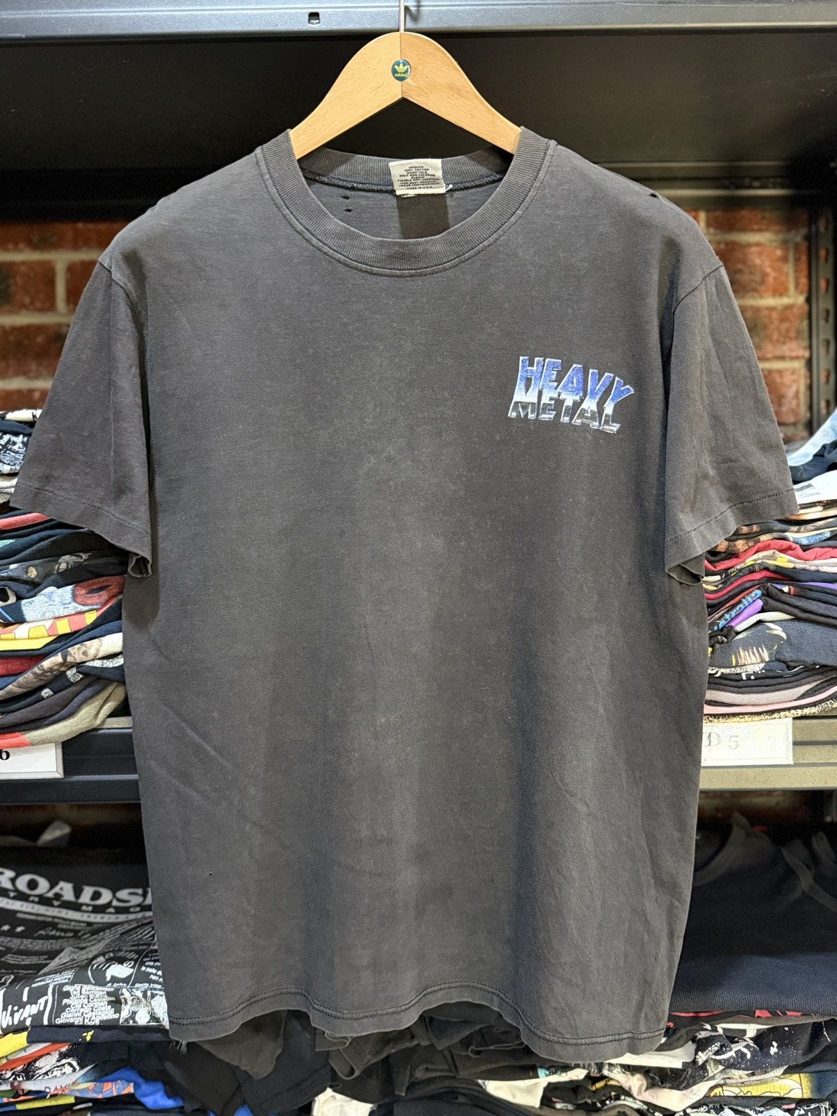 Band Tees Thrashed Vintage 90s Olivia Heavy Metal Distressed Tee Size US M / EU 48-50 / 2 - 7 Thumbnail