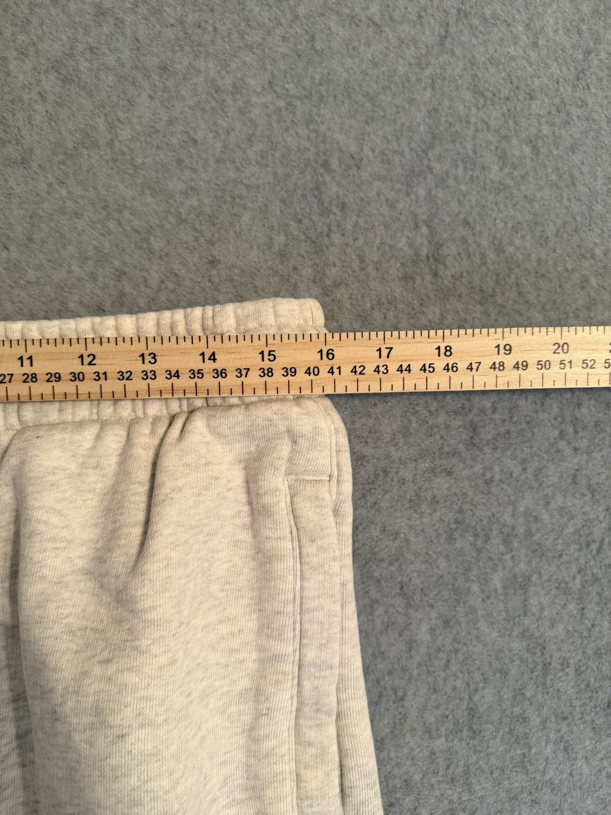 Drew House Drew House Basic Dove Sweat Shorts Size US 32 / EU 48 - 8 Thumbnail