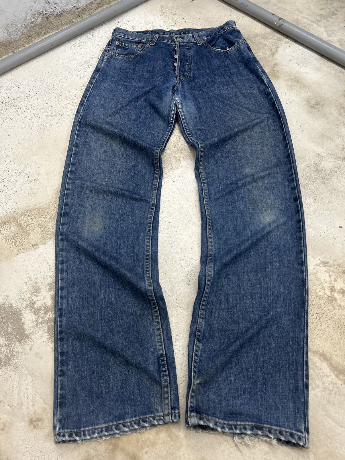 Levi's Vintage Clothing Levis 509 button fly distressed baggy Size US 31 - 1 Thumbnail