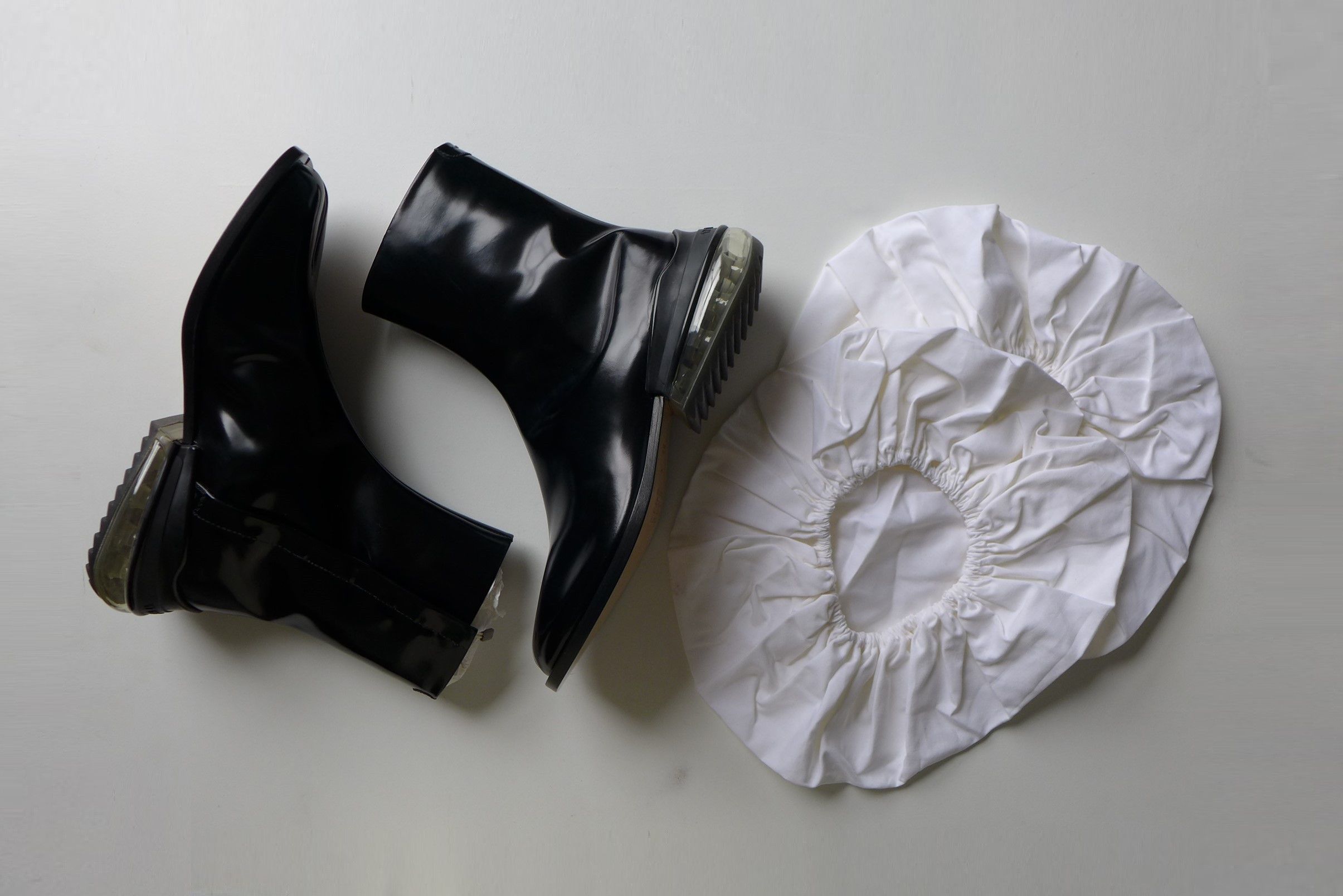 Maison Margiela Margiela Tabi Airbag Heel Boots - Black Polished Leather Size US 11 / EU 44 - 1 Thumbnail