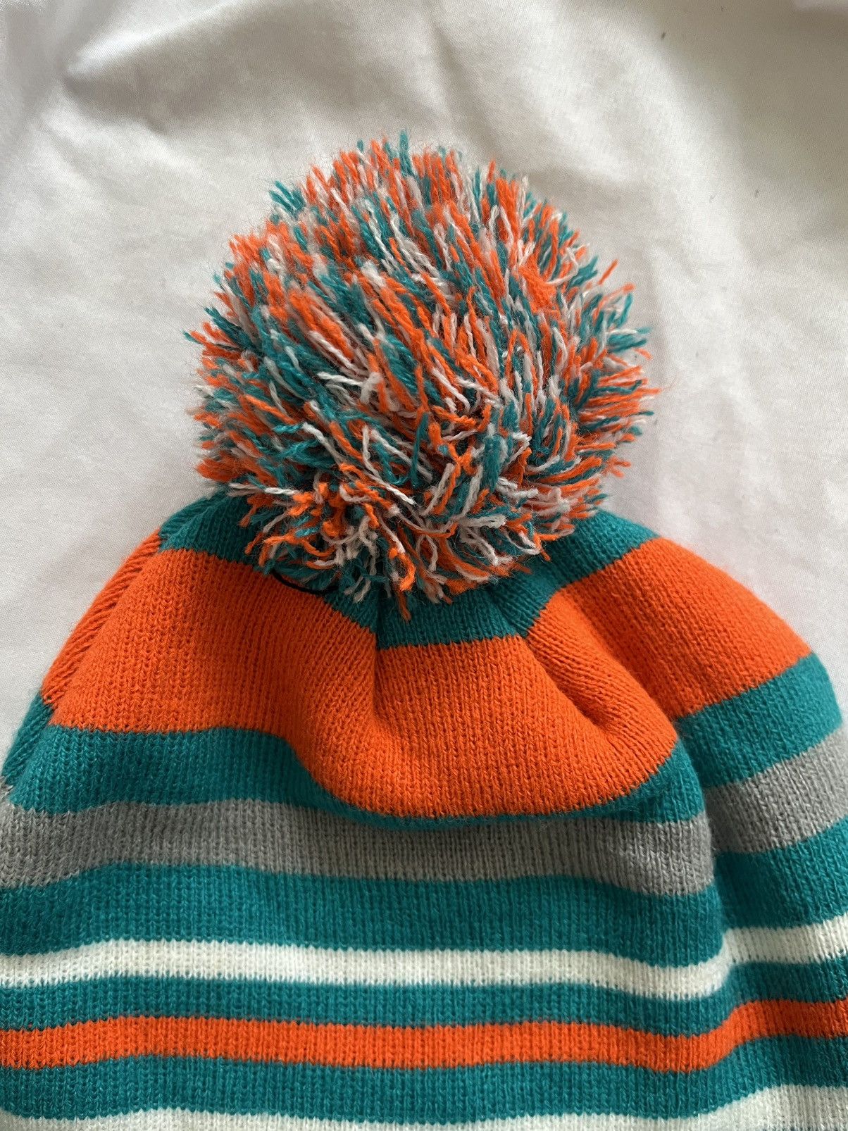 New Era × Vintage VINTAGE 00’S NFL MIAMI DOLPHINS NEW ERA KNIT POM BEANIE HAT Size ONE SIZE - 5 Thumbnail