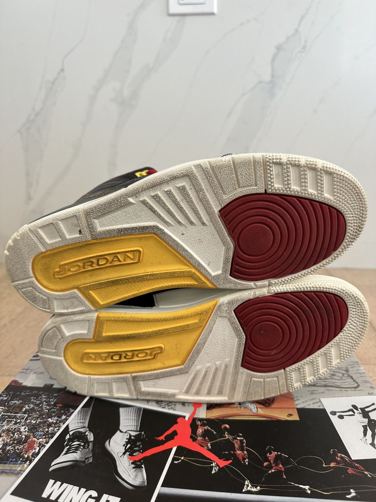Jordan Brand Jordan 3 Retro SE Animal Instinct 2.0 Size US 10.5 / EU 43-44 - 6 Thumbnail
