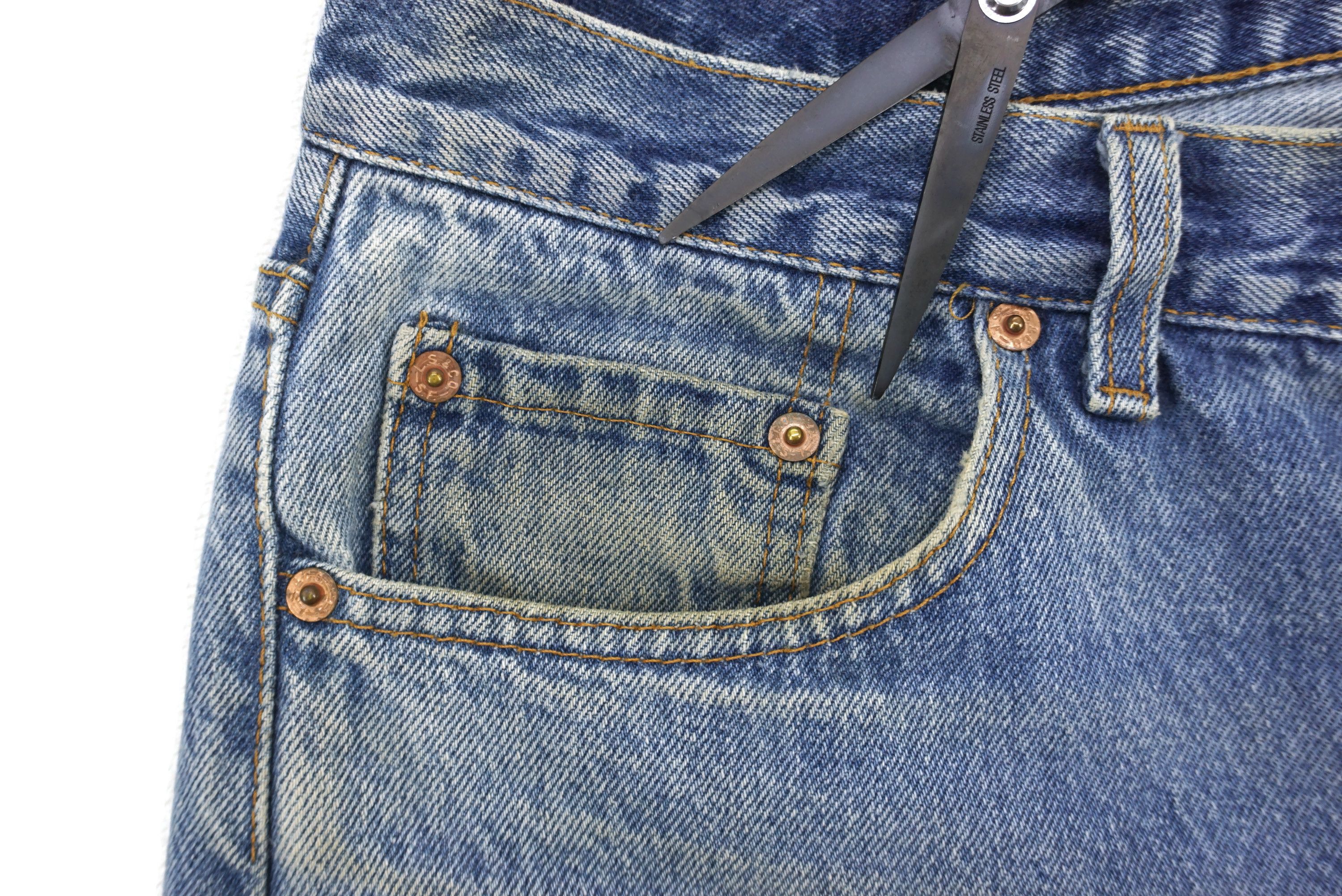 Levi's Vintage Levi's 501-0115 Jeans Size W33 L32 Made in USA Denim Size US 33 - 9 Thumbnail