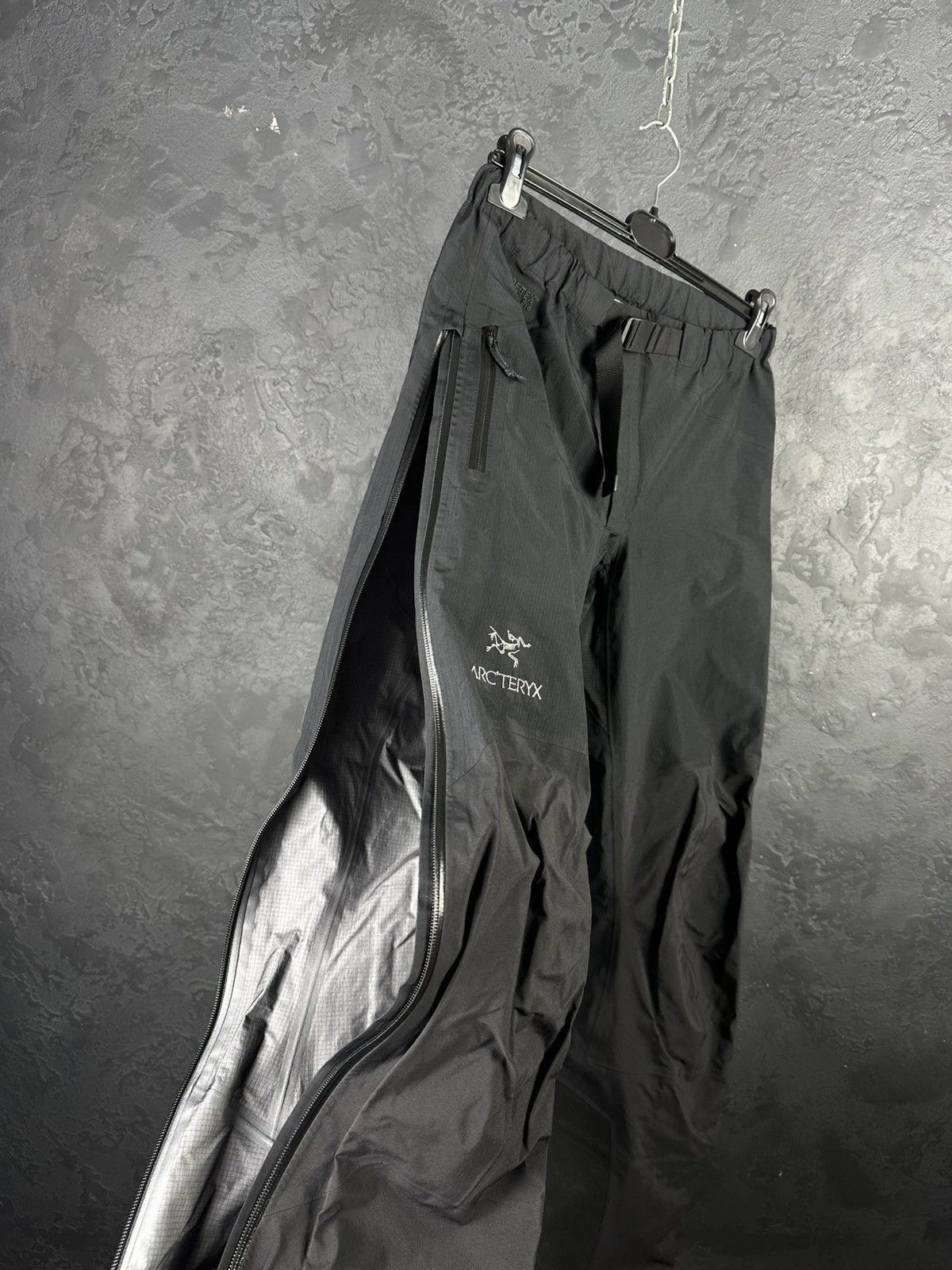 Arc'teryx ARCTERYX Beta AR Black Gore Tex Pro Women’s Pants Size M Size 25" / US 0 / IT 36 - 13 Thumbnail