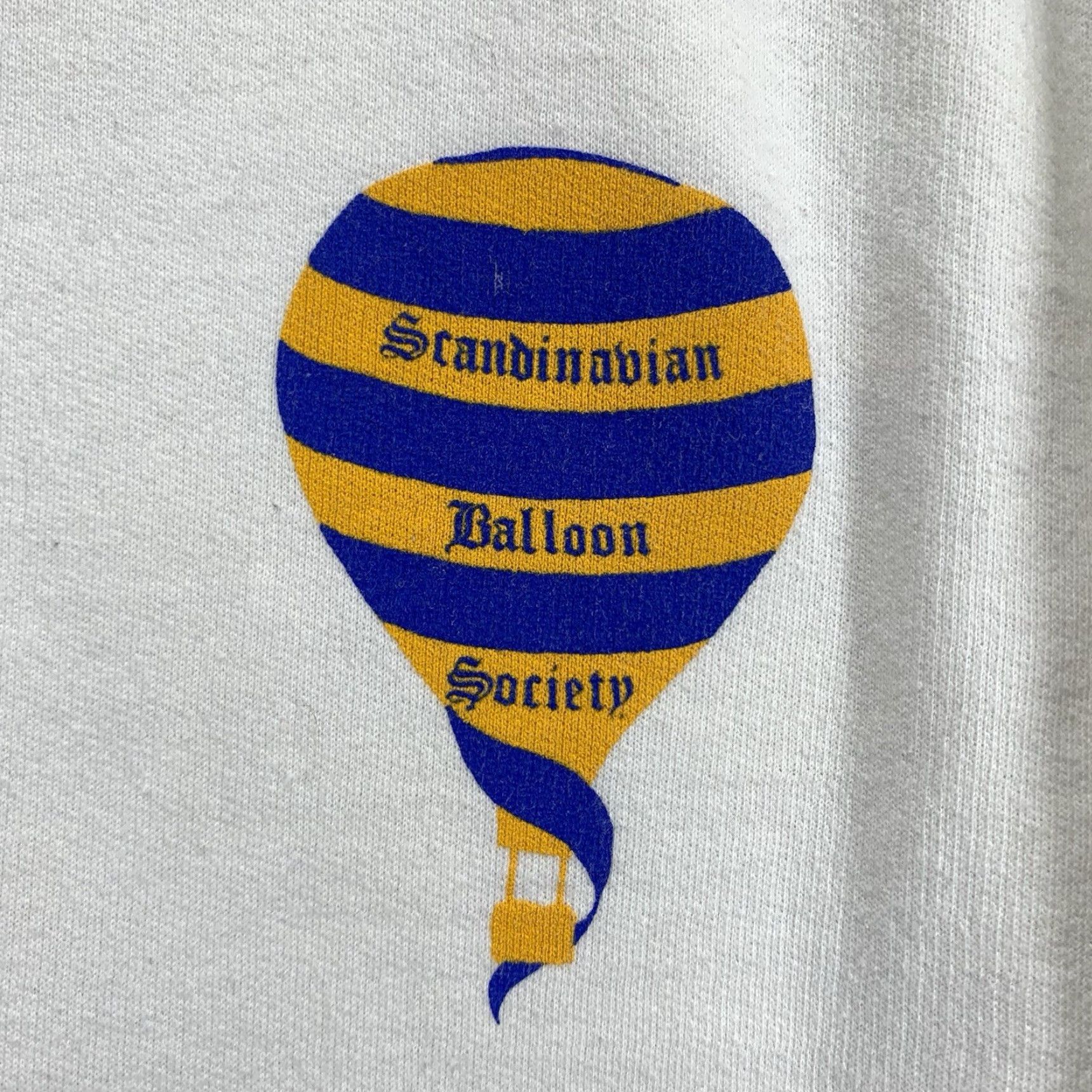 Vintage VINTAGE Scandinavian Balloon Society Sweatshirt Unisex Adult Medium White Graphic Print 80s Rare Size US M / EU 48-50 / 2 - 2 Thumbnail