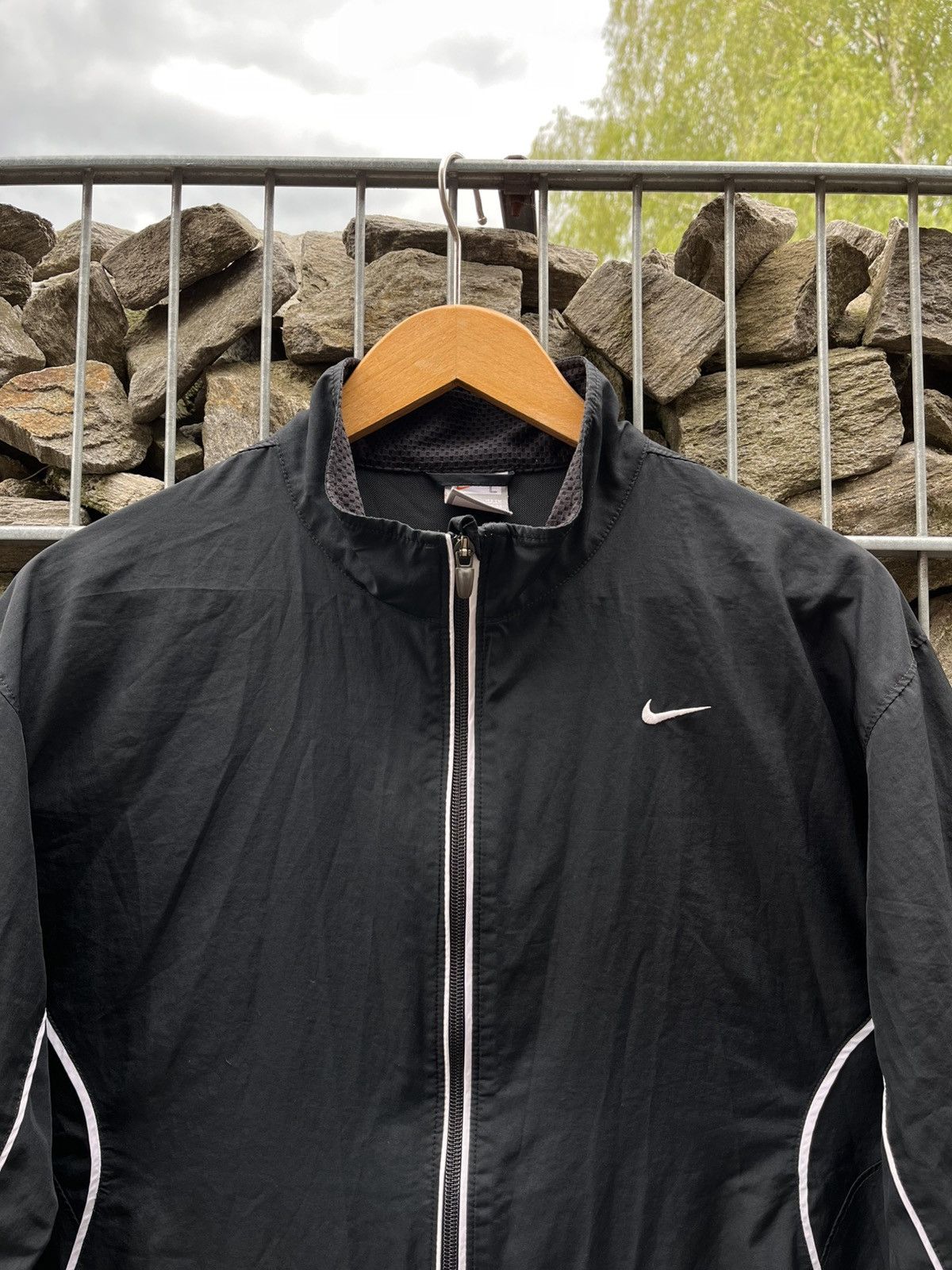 Nike Vintage Nike Swoosh Track Suit Nylon Y2K Windbreaker Rare Size US L / EU 52-54 / 3 - 4 Thumbnail