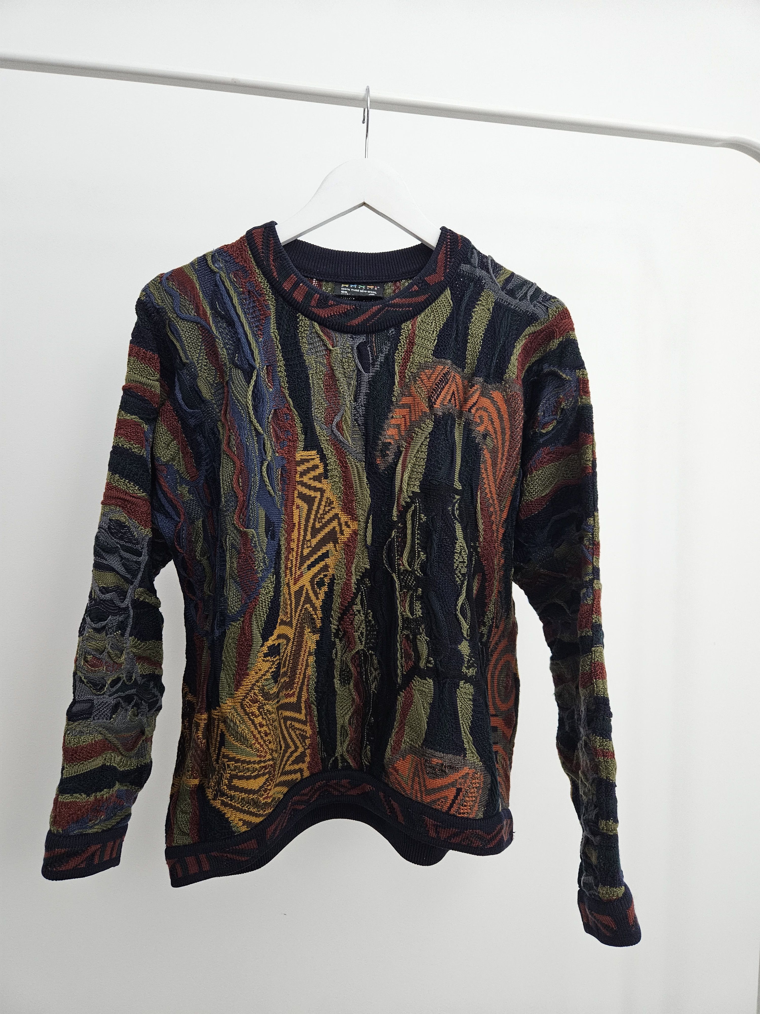 トップス COOGI BLACK L size Coogi Blackout Crewneck-Special Edition – COOGI