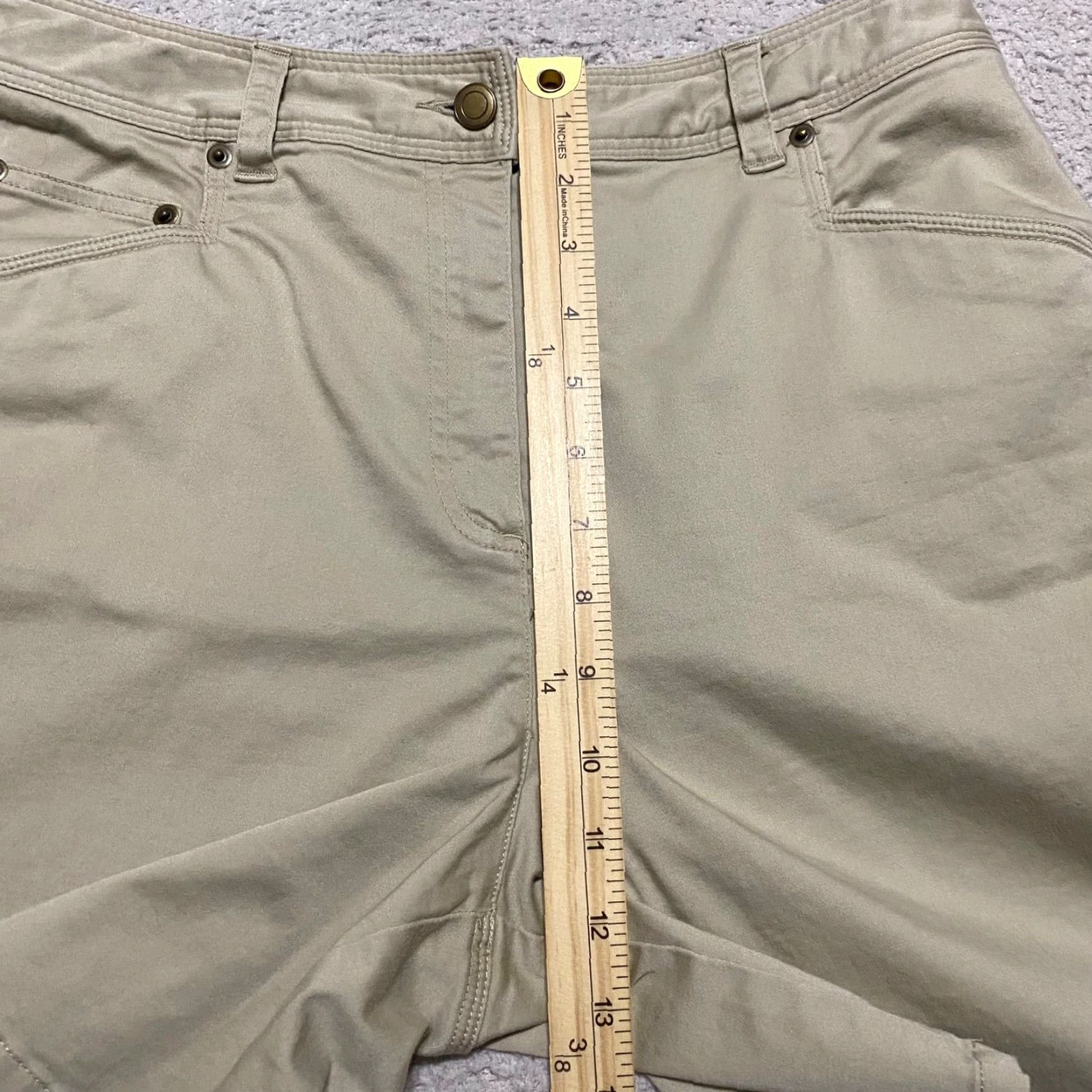 Talbots Talbots Womens Bermuda Shorts Beige Inseam 6" High Rise Walking Beach Outdoor Casual夏? Size 30" / US 8 / IT 44 - 4 Thumbnail