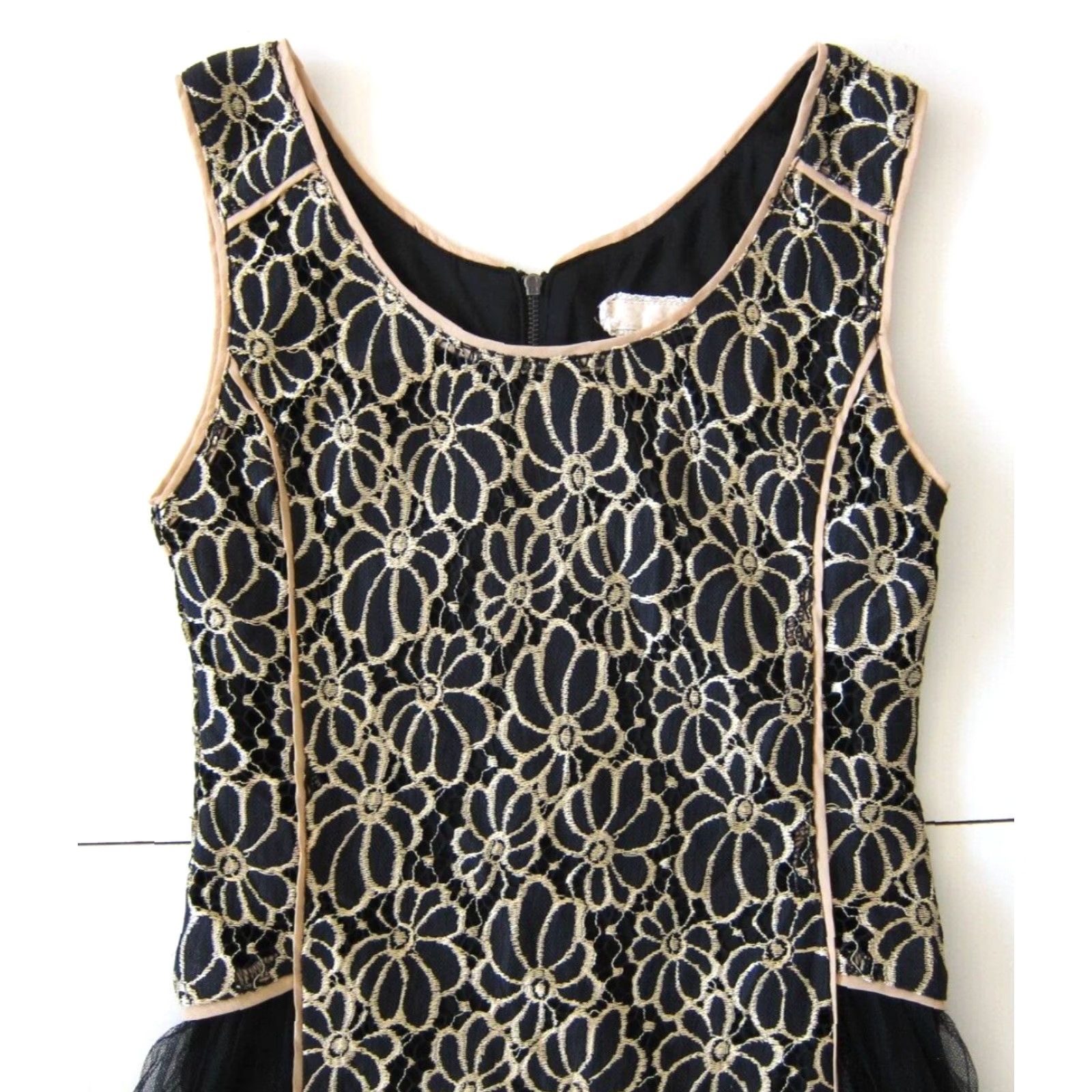 Anthropologie VINTAGE A'reve Anthropologie Black Gold Lace Floral Boho Romantic A-Line Tank Dress S Size S / US 4 / IT 40 - 3 Thumbnail