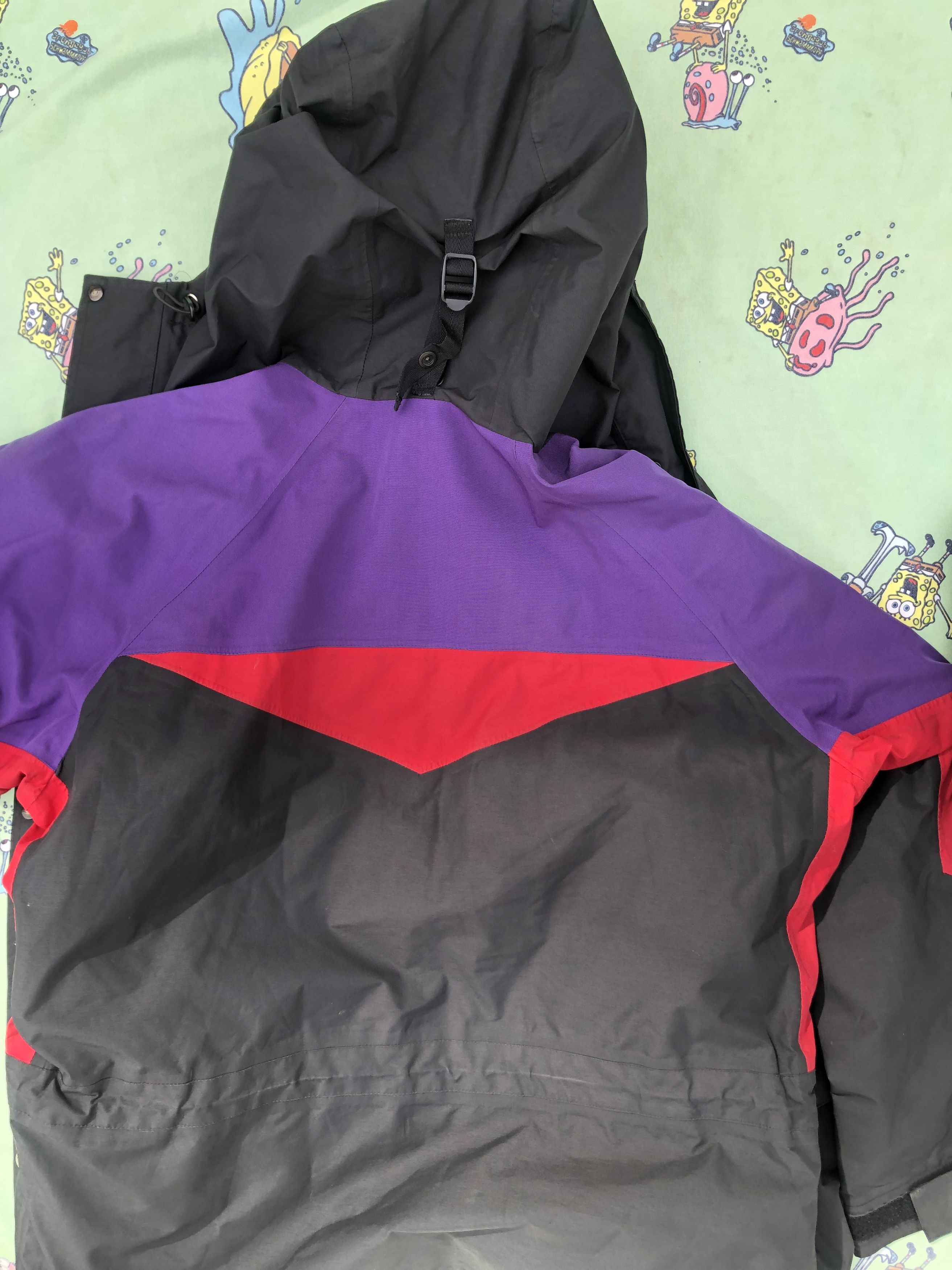 Berghaus Vintage berghaus gortex Size US L / EU 52-54 / 3 - 4 Thumbnail