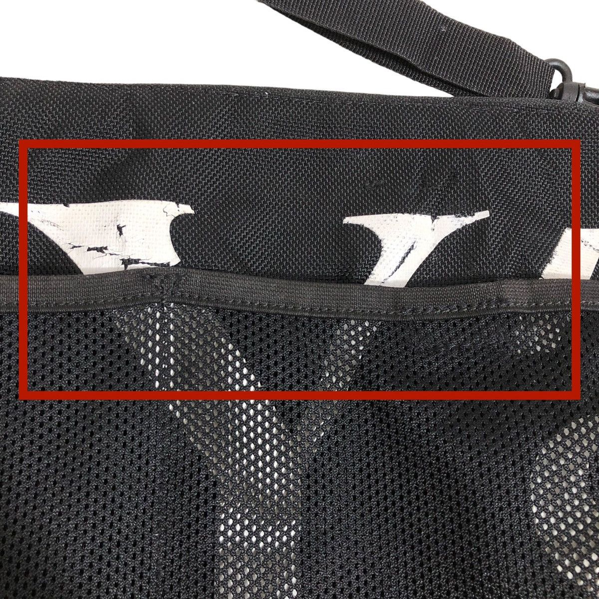 Japanese Brand Y’s Printed Big Logo Shoulder Bag Size ONE SIZE - 5 Thumbnail