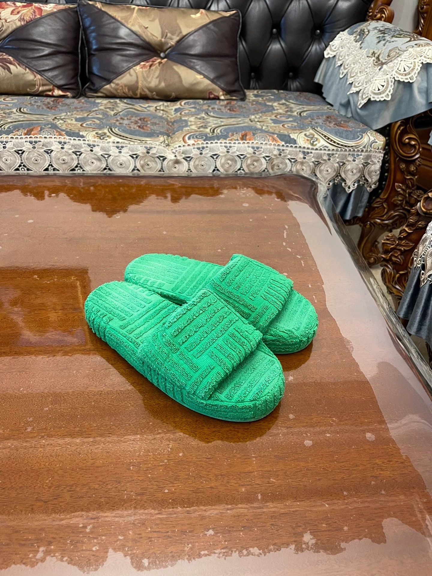Bottega Veneta BV Intrecciato Classic Green Slides 41-42 Size US 8 / EU 41 - 1 Thumbnail