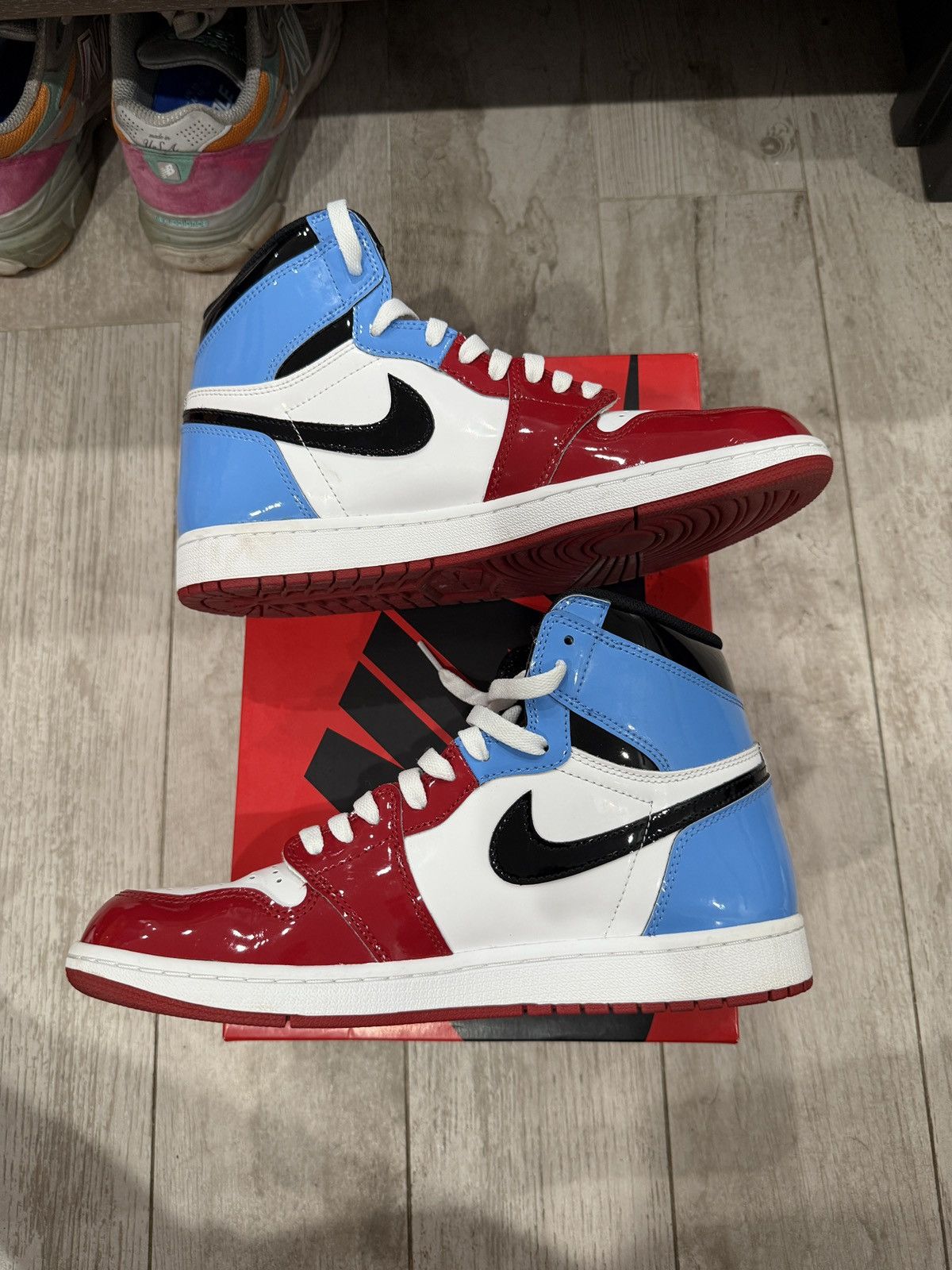 Jordan Brand Air Jordan 1 High OG Fearless UNC Chicago Size US 10.5 / EU 43-44 - 2 Thumbnail