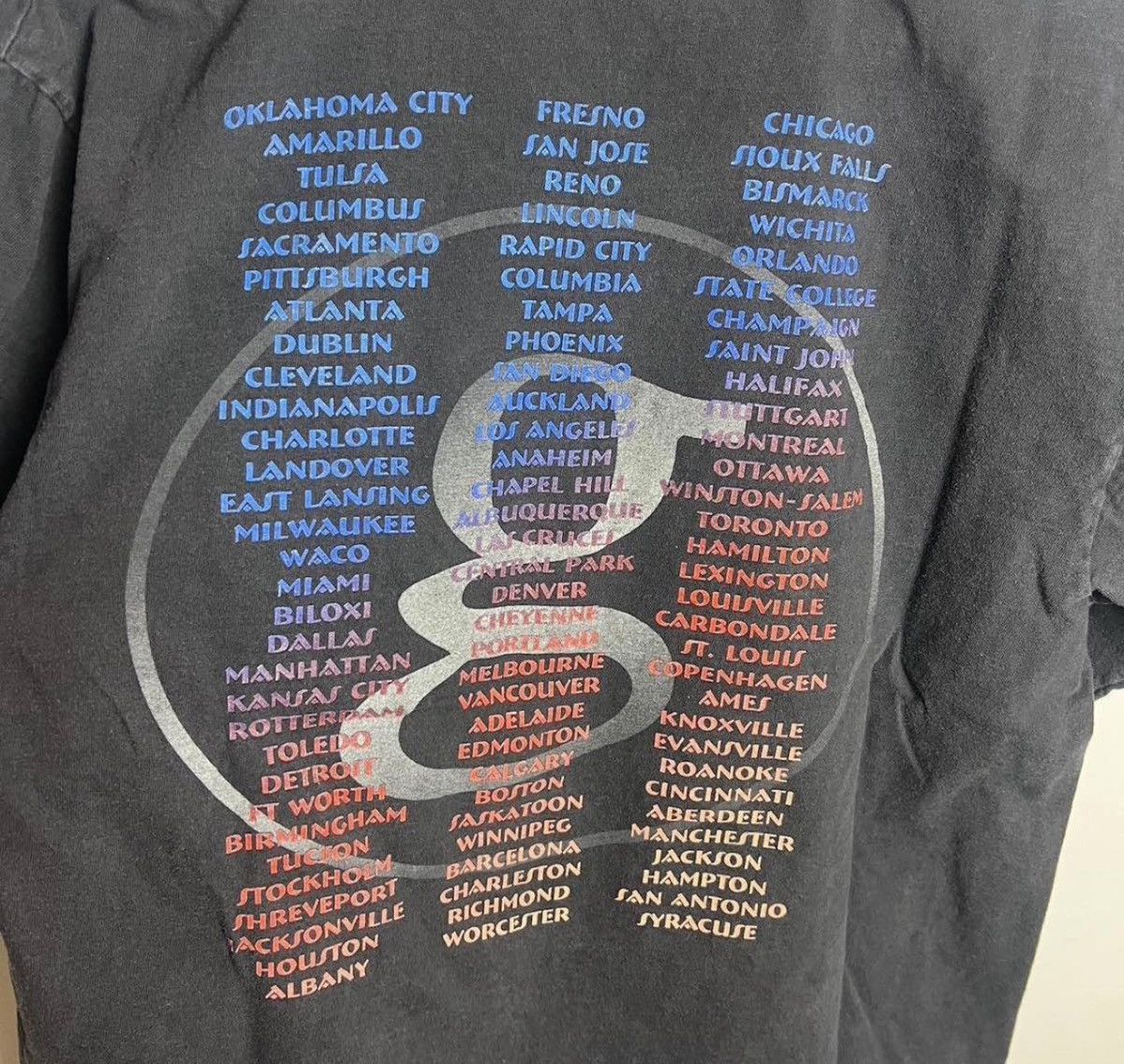 Vintage 90s vintage garth brooks tee Size US L / EU 52-54 / 3 - 3 Thumbnail