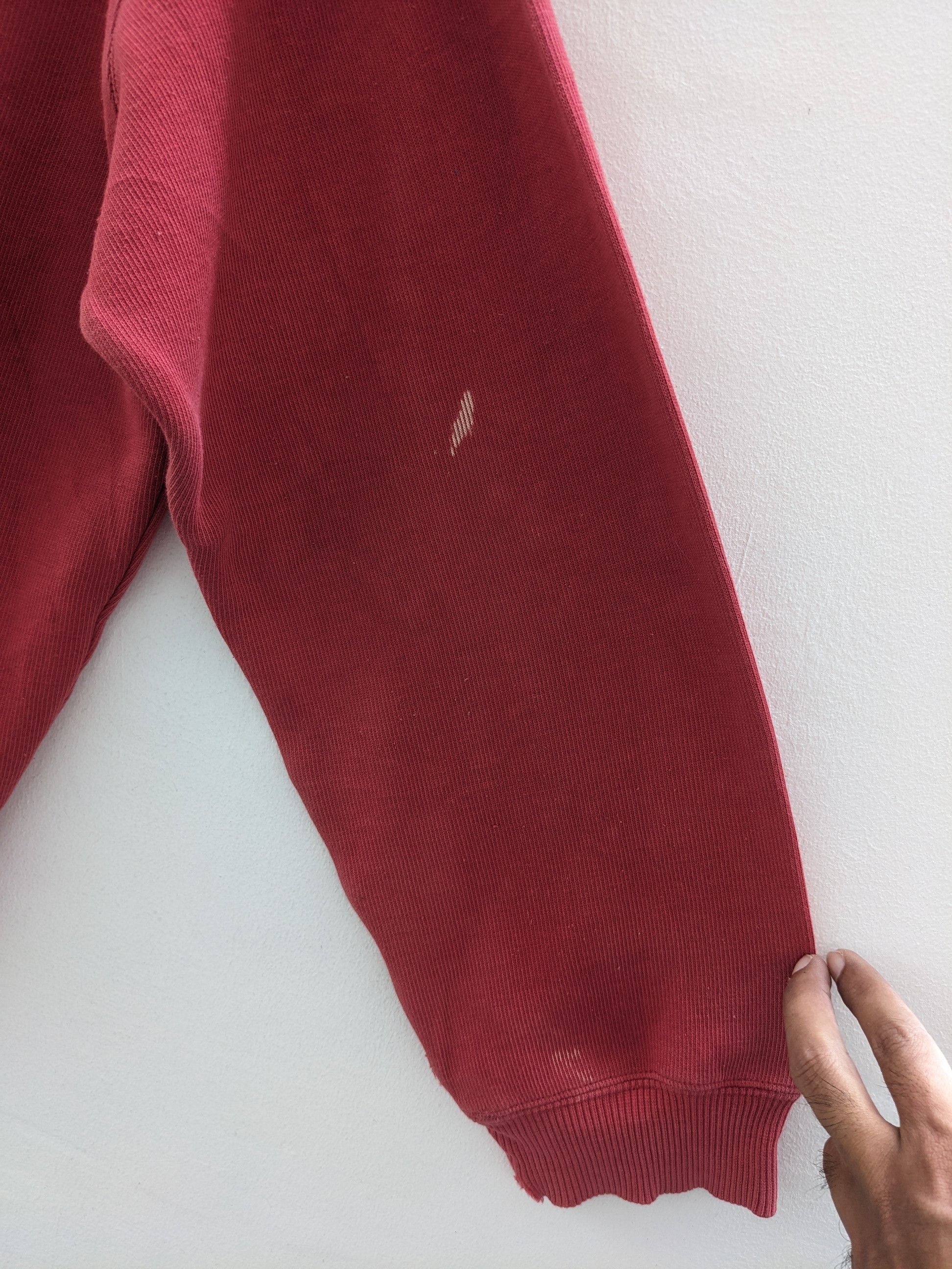 Vintage Vintage Gianni Valentino Sweatshirt Faded Distressed Size US M / EU 48-50 / 2 - 13 Thumbnail